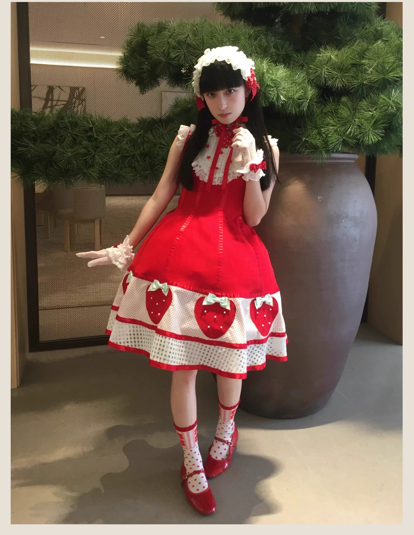 【受注予約~7/5】The Eccentric Strawberry Lady アクセサリー【TaTaTa Lolita】