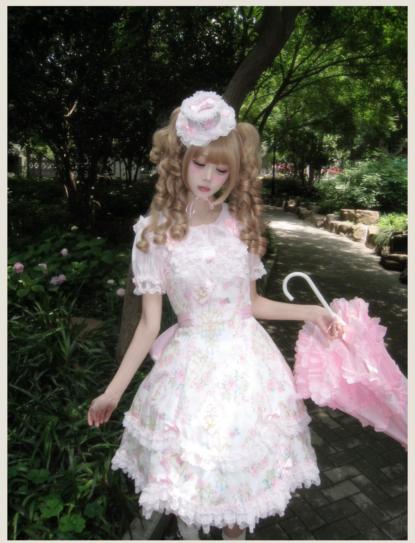 Vintage Flower Wall ブラウス【TaTaTa Lolita】