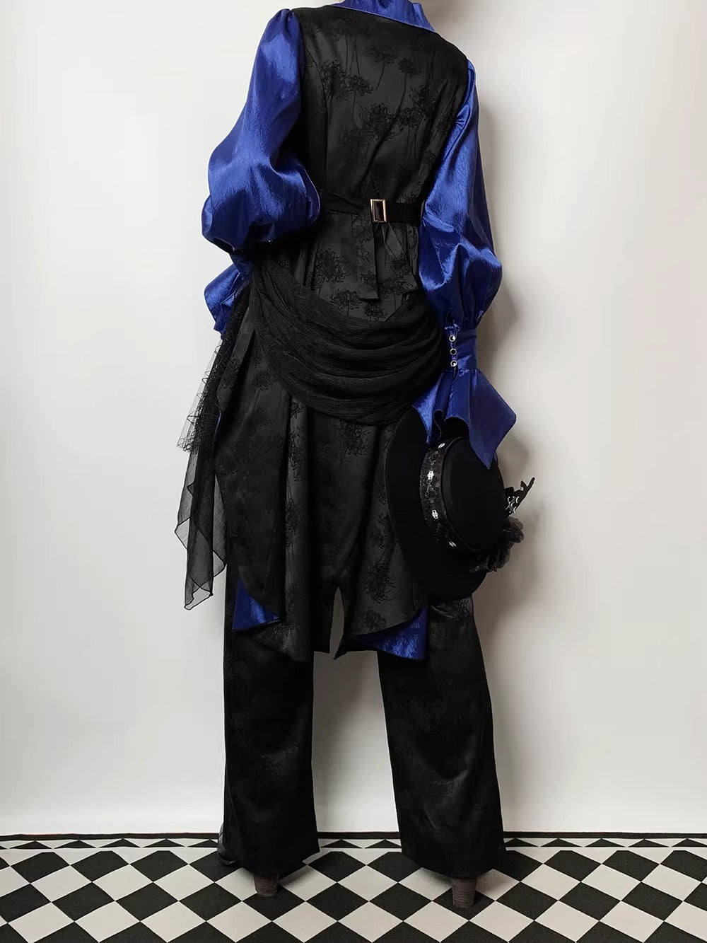 【受注予約~2/24】Returning on a Moonlit Night ベスト【Miss Point】