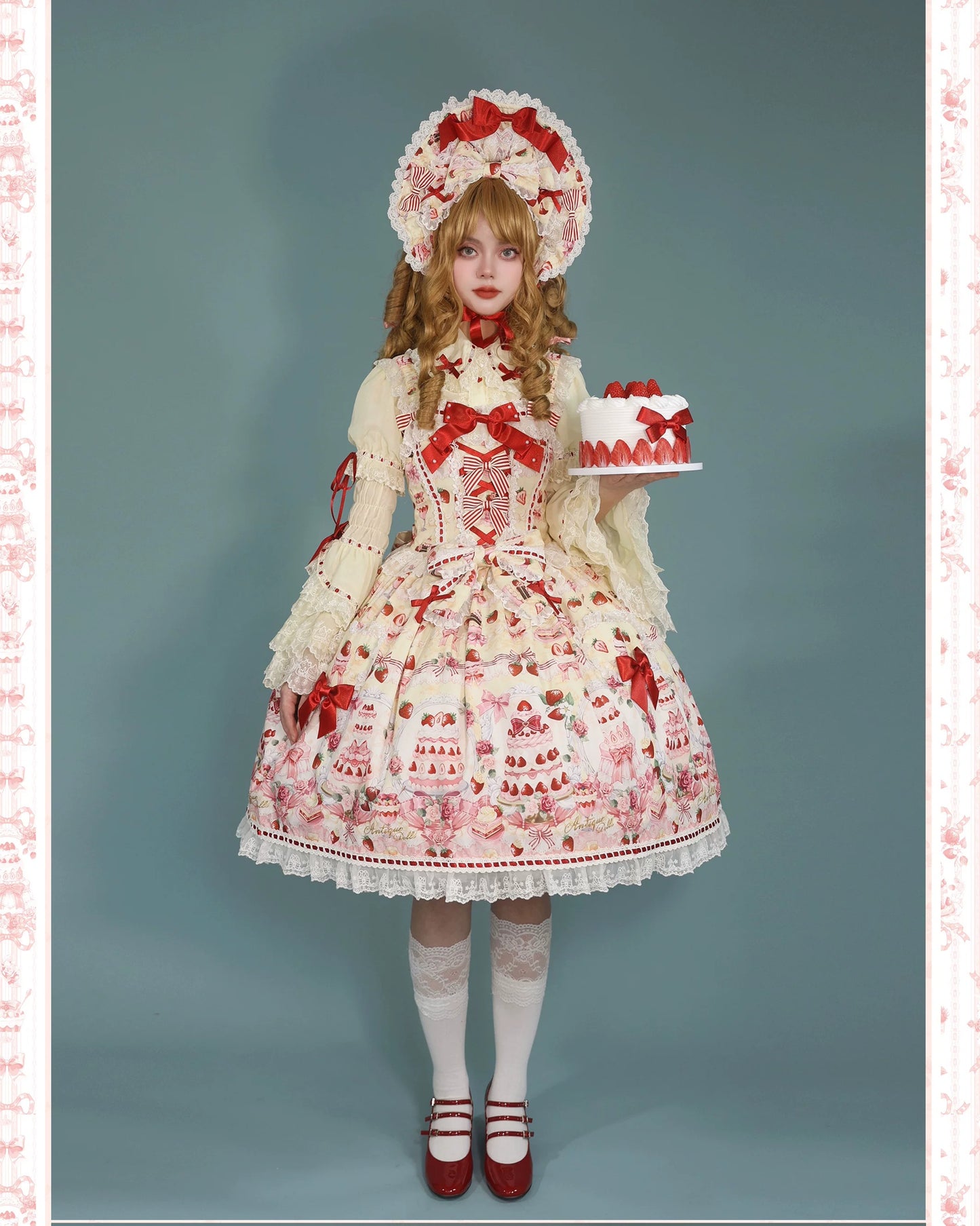 【受注予約~9/28】イチゴと花束 3.0 ジャンパースカート・フルセット【Antique Doll】