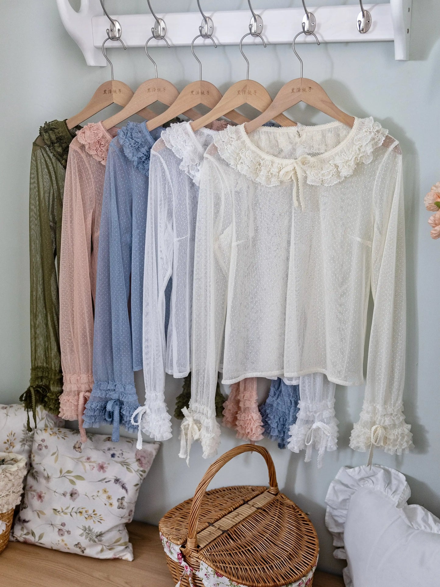 【受注予約~12/24】Lillian's Summer インナートップス【Spring Flower Language】