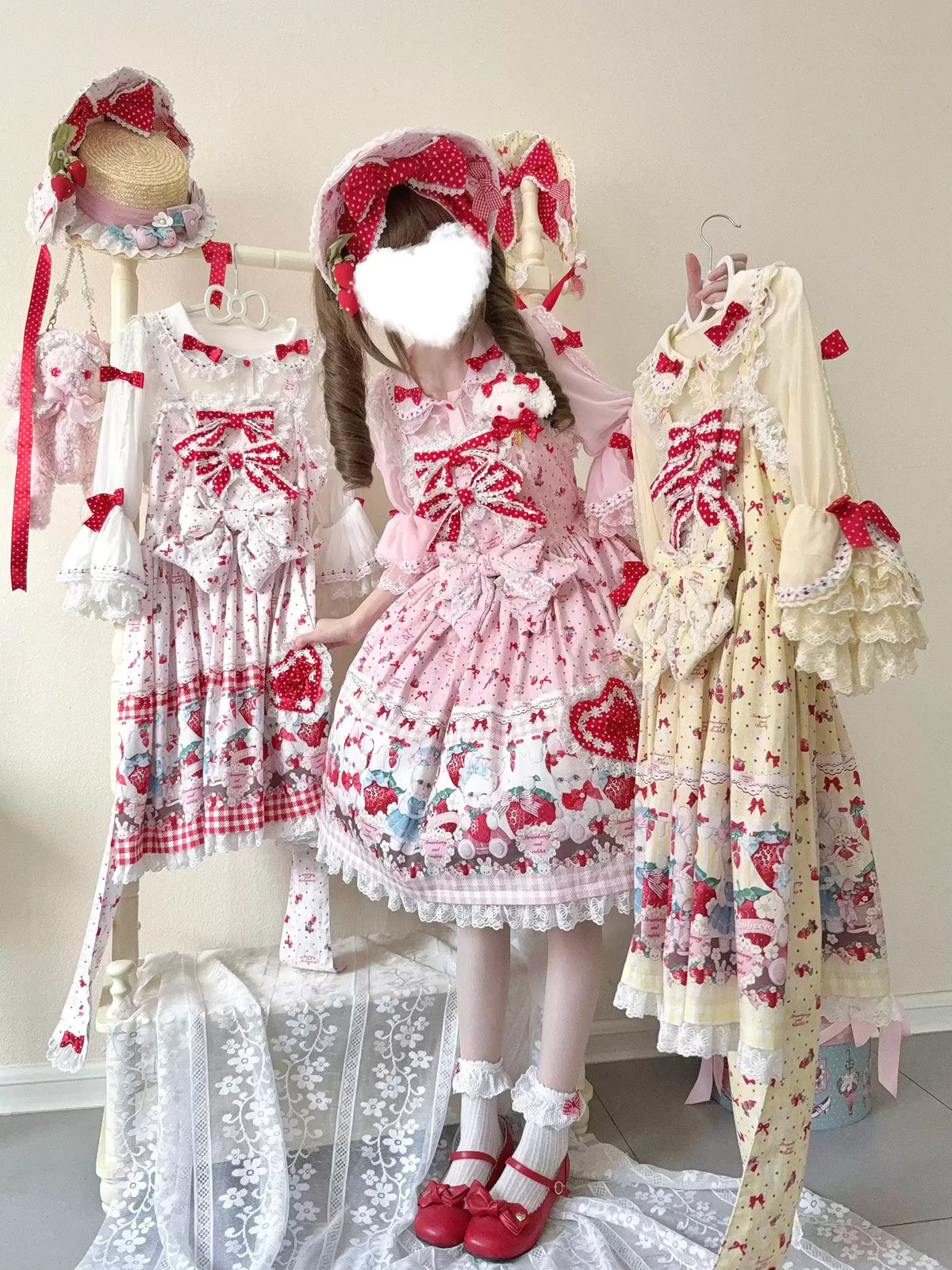 Strawberry Check Bunny ジャンパースカート【Sweet Whispers of Love】