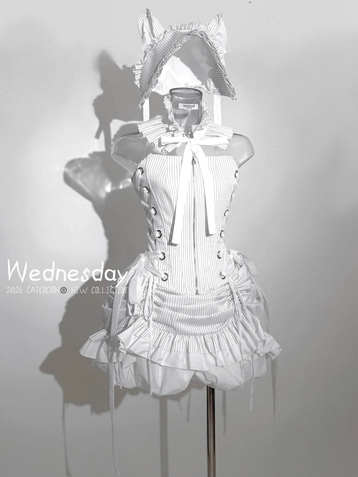 【受注予約~8/6】WEDNESDAY コルセットトップス・ショートボレロ・ショートパンツ【CATCOCOON】
