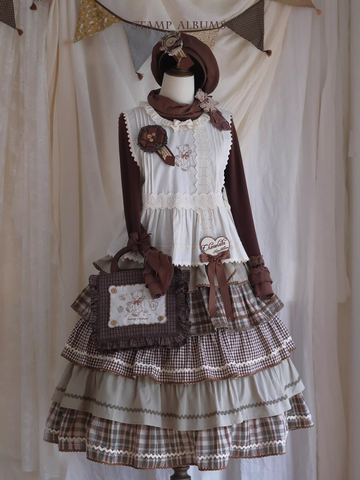 【受注予約~11/10】Bear Cake トップス・スカート【Stamp Albums】