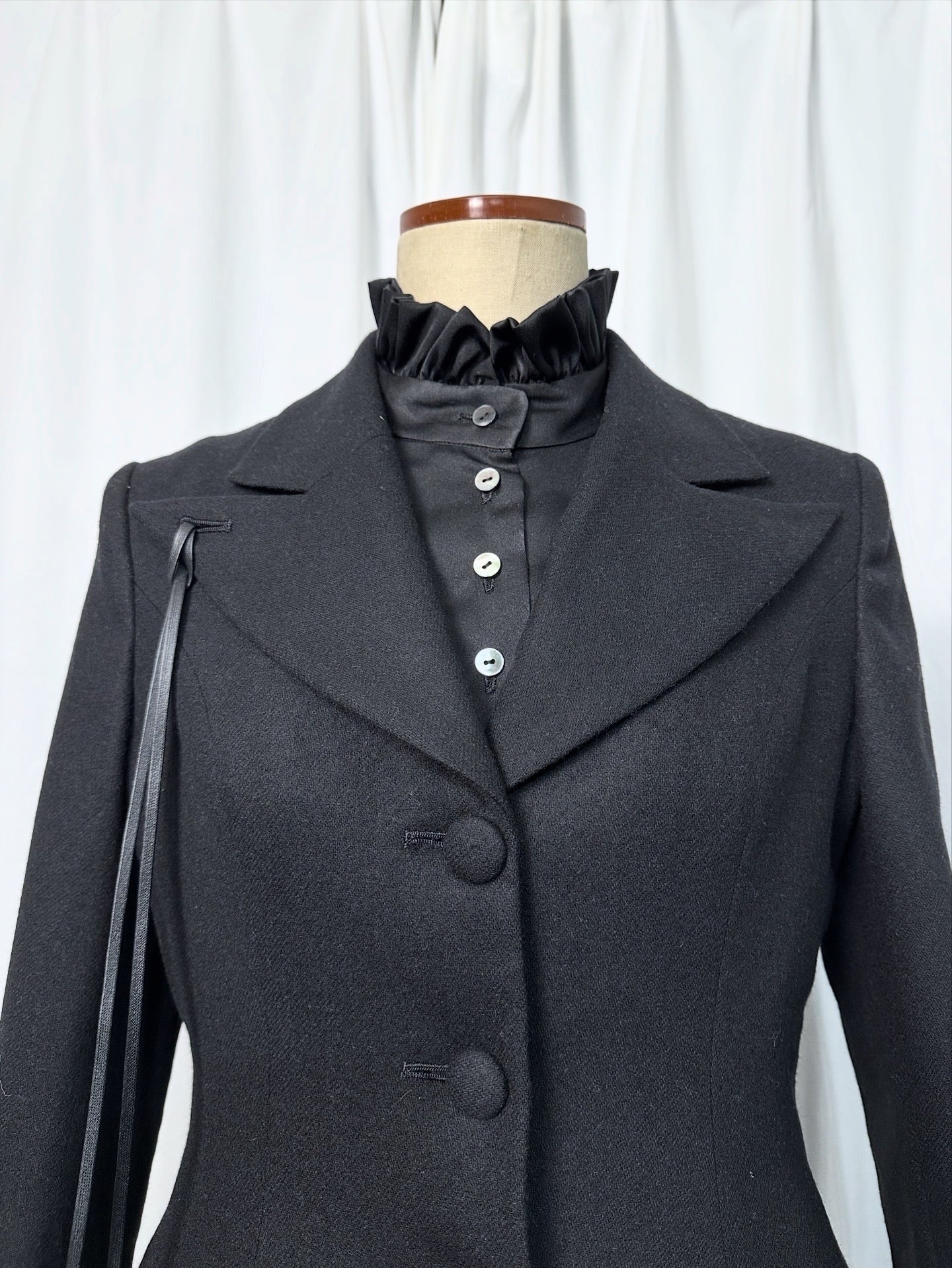 クラディオンチェスターコート【Atelier BOZ】