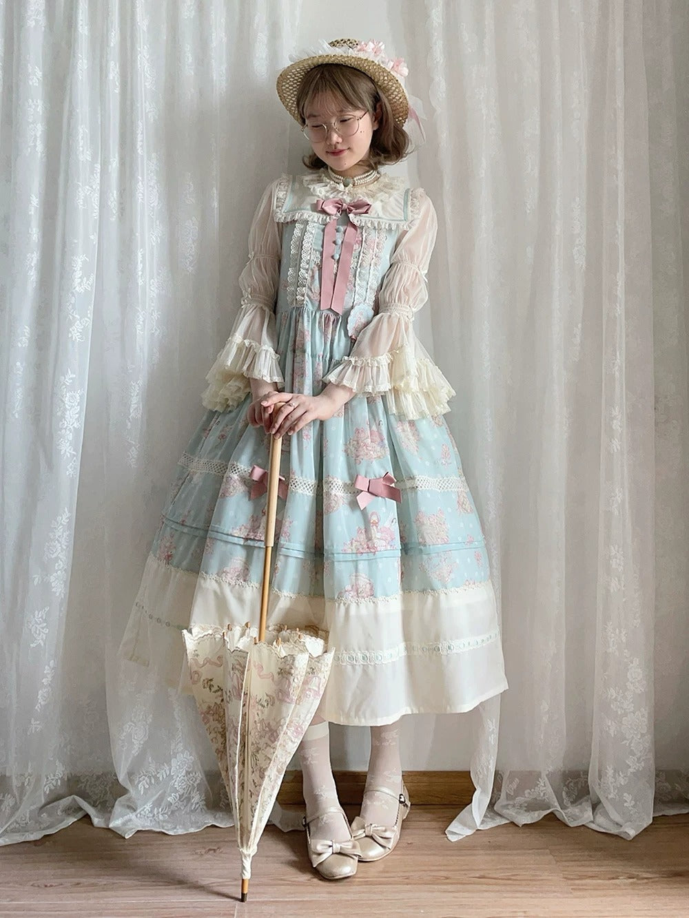 【受注予約~7/23】Little White Goose with Flowers ジャンパースカート【Miss Cube】