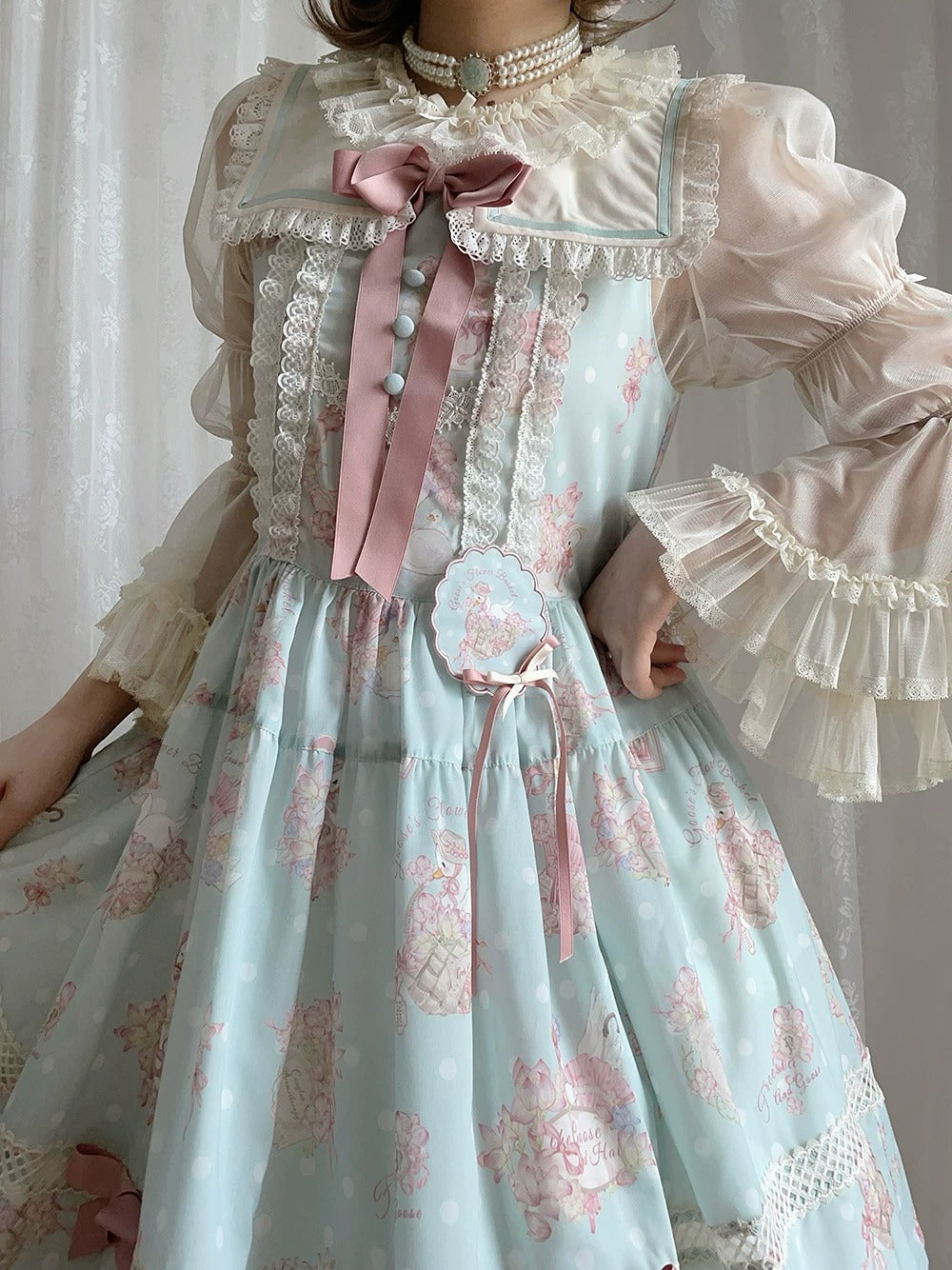【受注予約~7/23】Little White Goose with Flowers ジャンパースカート【Miss Cube】