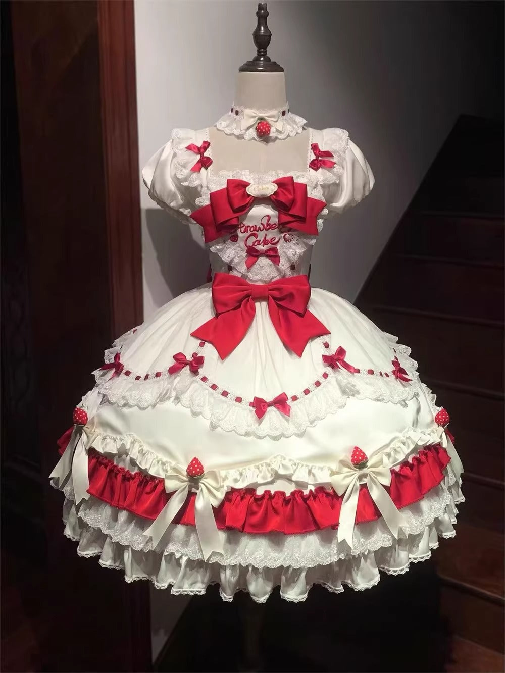 【受注予約~3/18】初雪苺 ワンピース・ジャンパースカート【Uncle's Workshop】