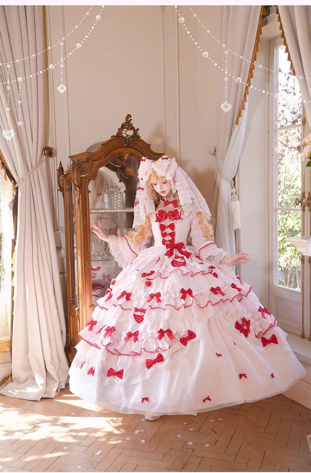 【受注予約~3/18】Strawberry Ribbon ワンピース・フルセット【Dream Lolita】