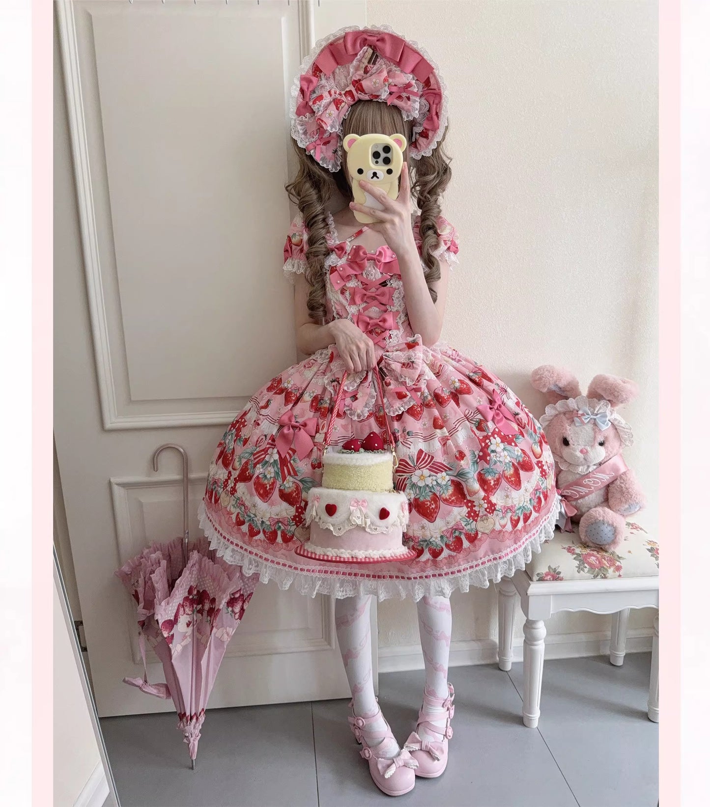 【受注予約~3/30】イチゴと花束 フルセット【Antique Doll】