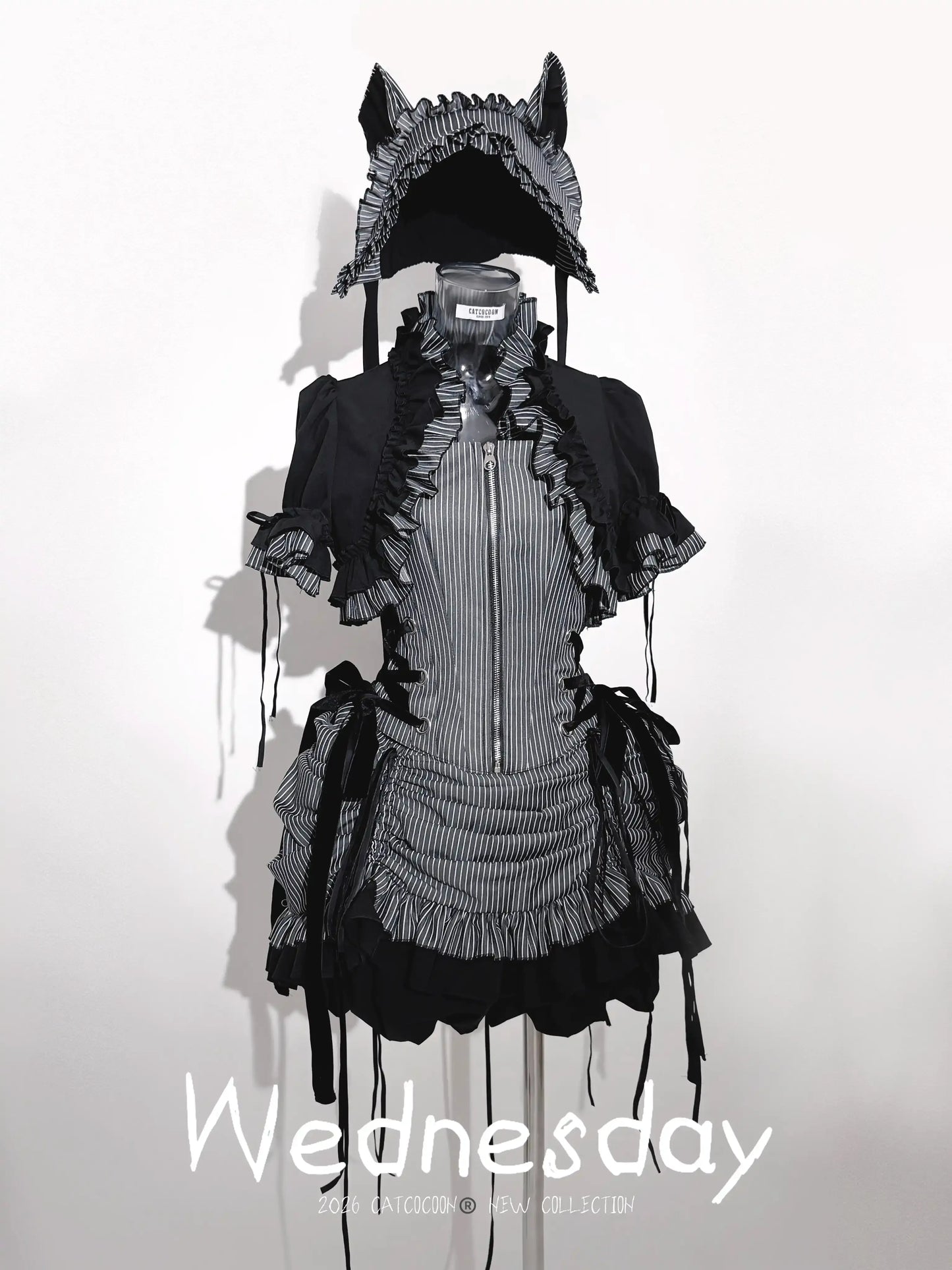 【受注予約~8/6】WEDNESDAY コルセットトップス・ショートボレロ・ショートパンツ【CATCOCOON】
