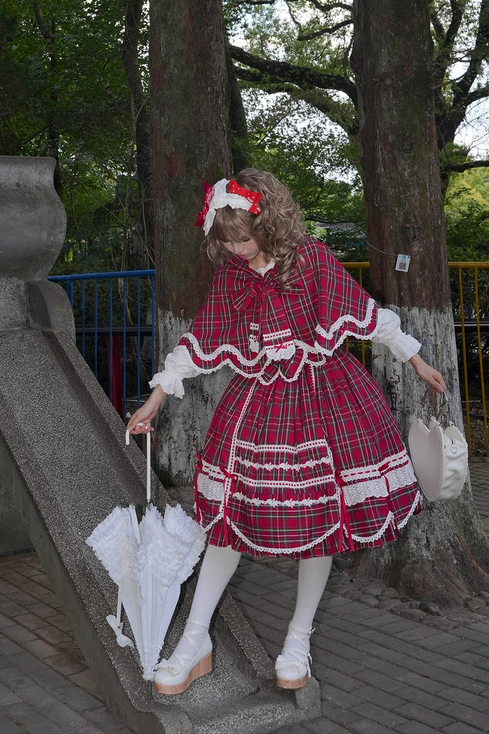 【受注予約~10/16】Ancient Petal Cake ワンピース・ジャンパースカート(チェックver.）【Miss Point】