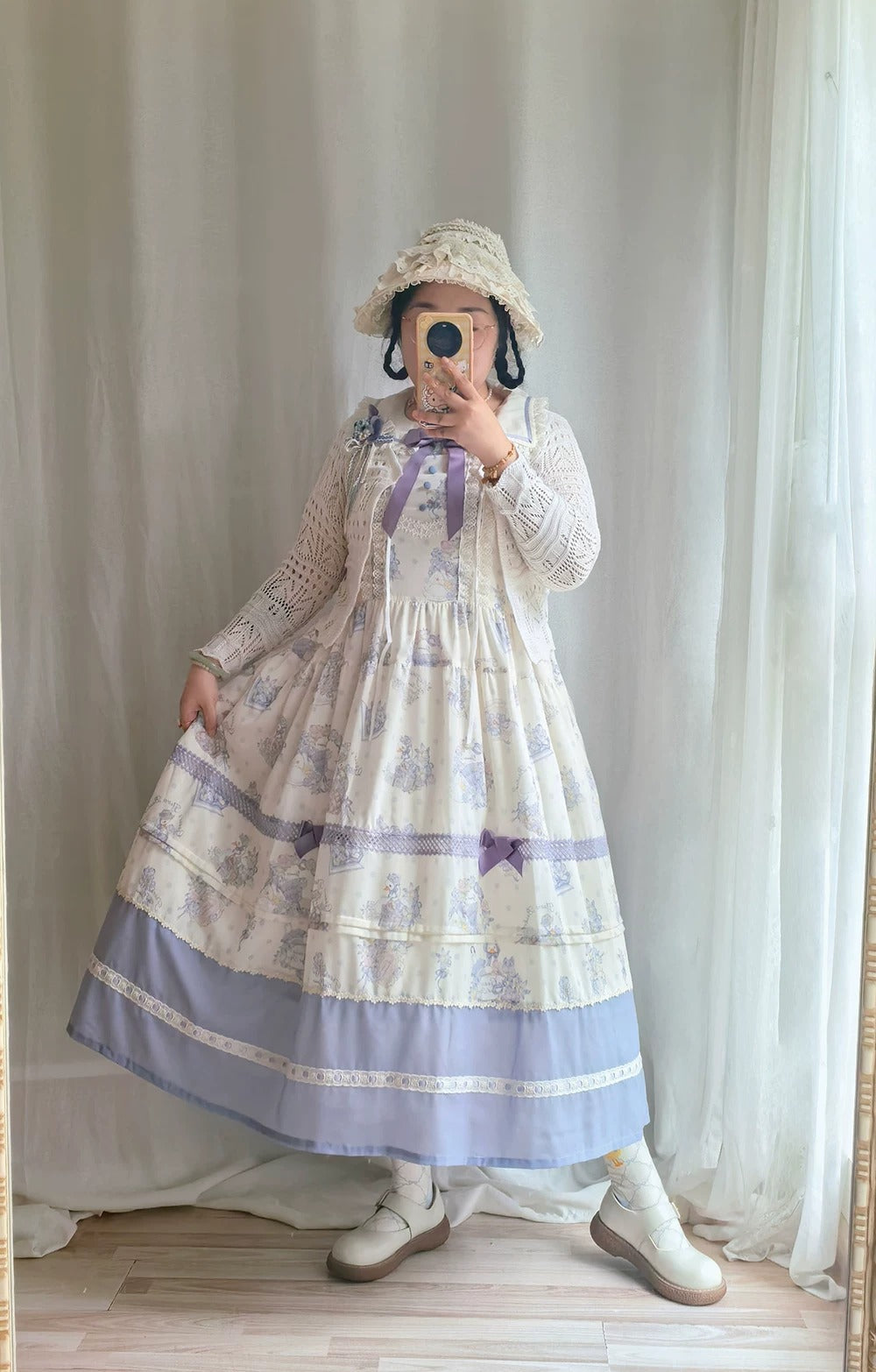 【受注予約~7/23】Little White Goose with Flowers ジャンパースカート【Miss Cube】
