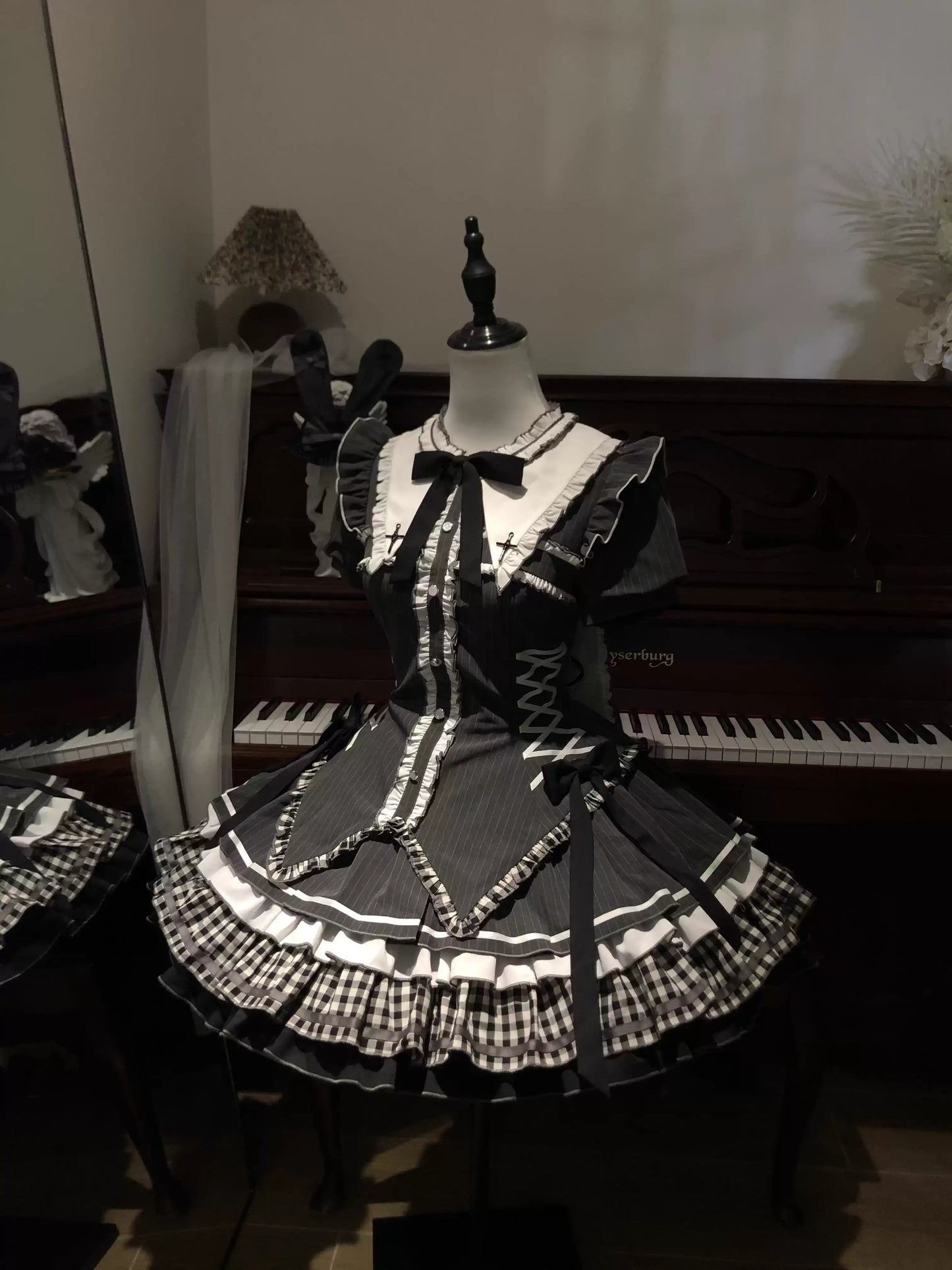 【受注予約~2/23】Berlin Testament ワンピース・付け袖【小欣】