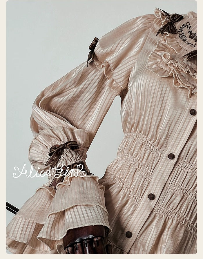 [Vorbestellungen bis 8. Oktober möglich] Schokoladenbärbluse [Alice Girl]