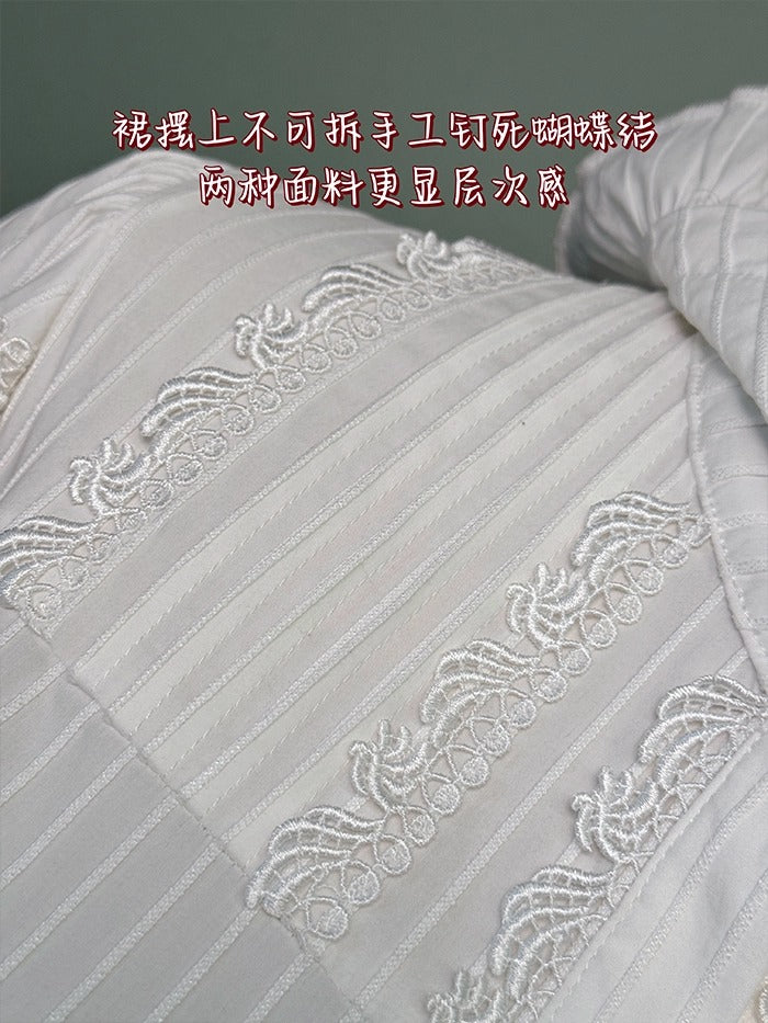 【受注予約~9/25】Eat Cake ブラウス【双生小熊】