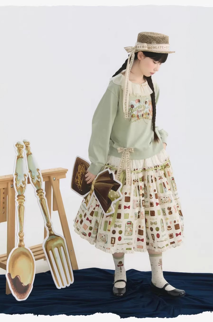 【受注予約~2/26】Chocolate ワンピース・トレーナー【YAMKAJO】
