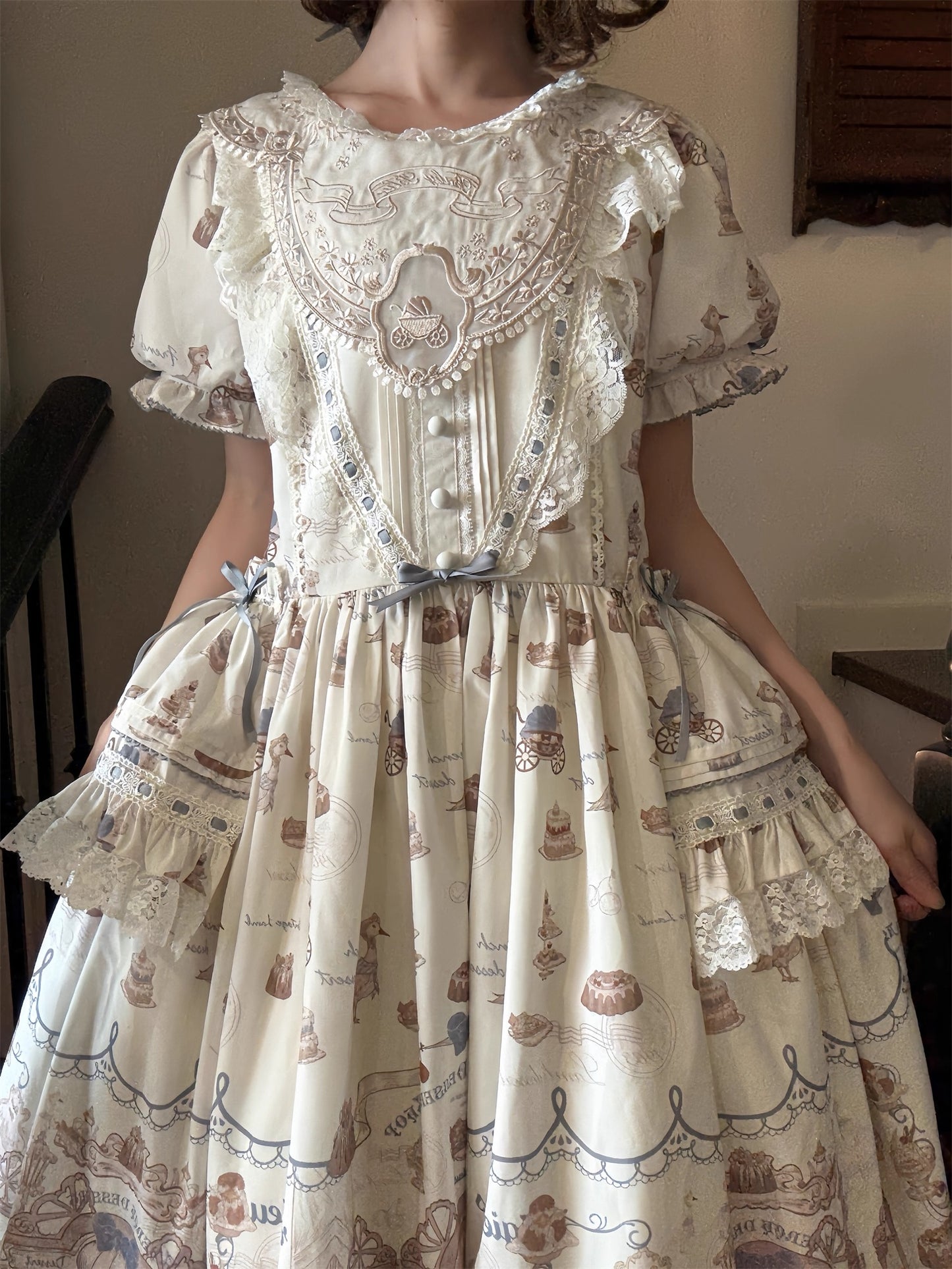 【受注予約~12/10】Antique Dessert Shop ワンピース【babyblue】