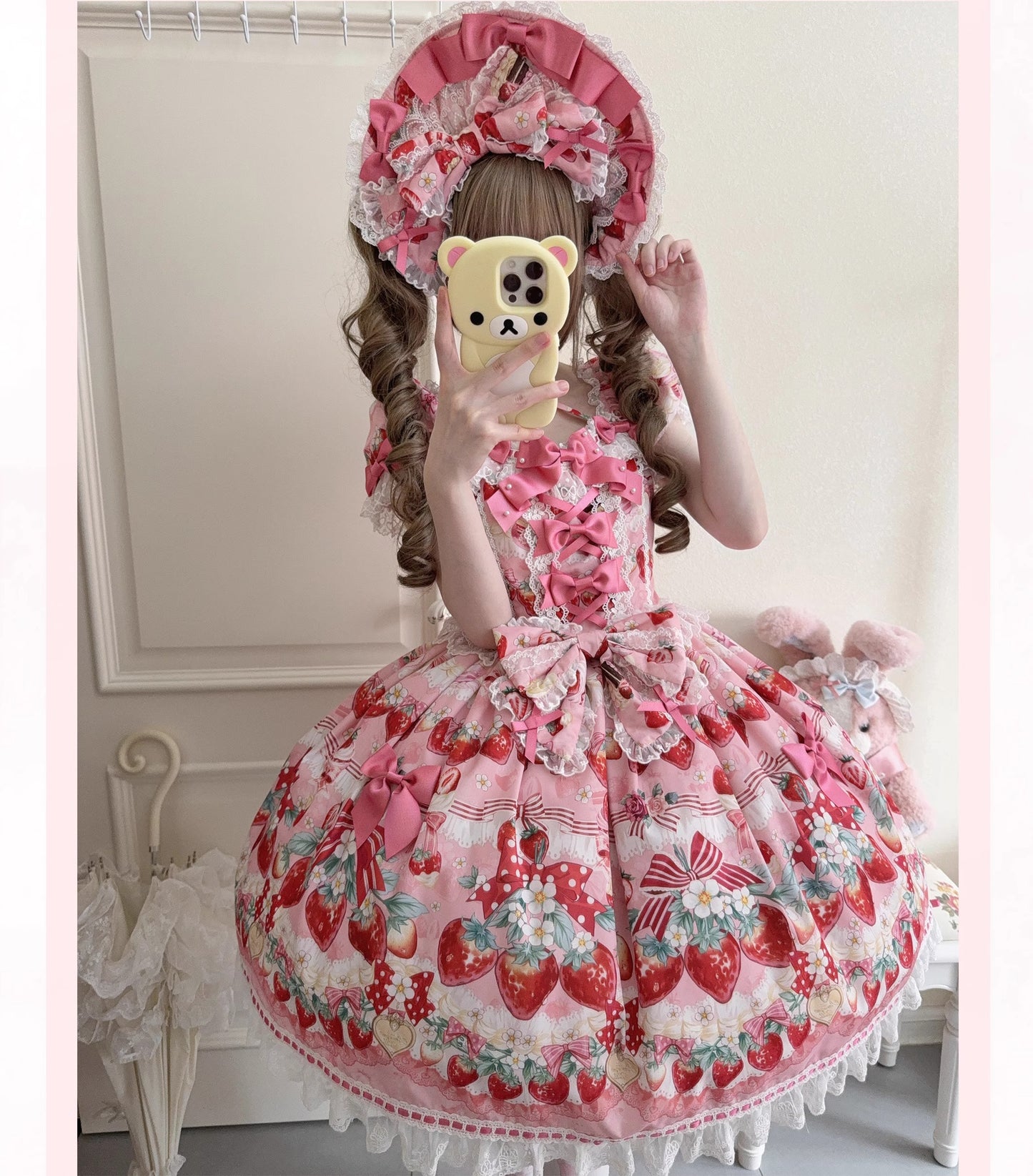 【受注予約~7/23】イチゴと花束 アクセサリー【Antique Doll】