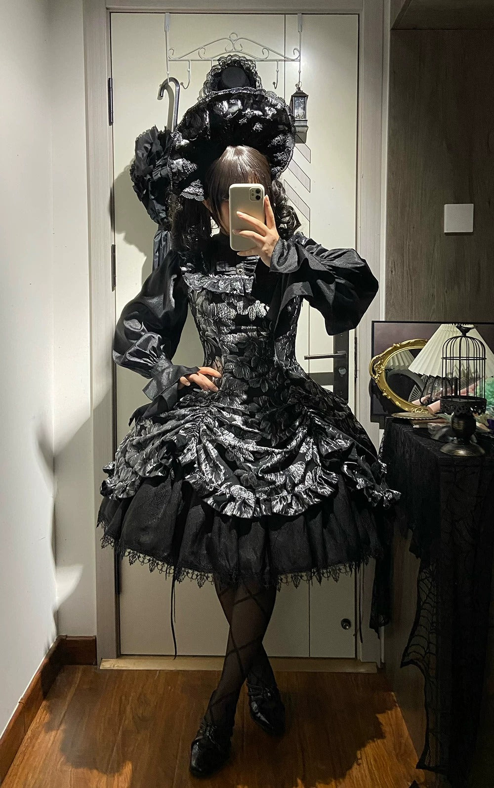 【受注予約~8/27】Midnight Lily ジャンパースカート【Miss Cube】