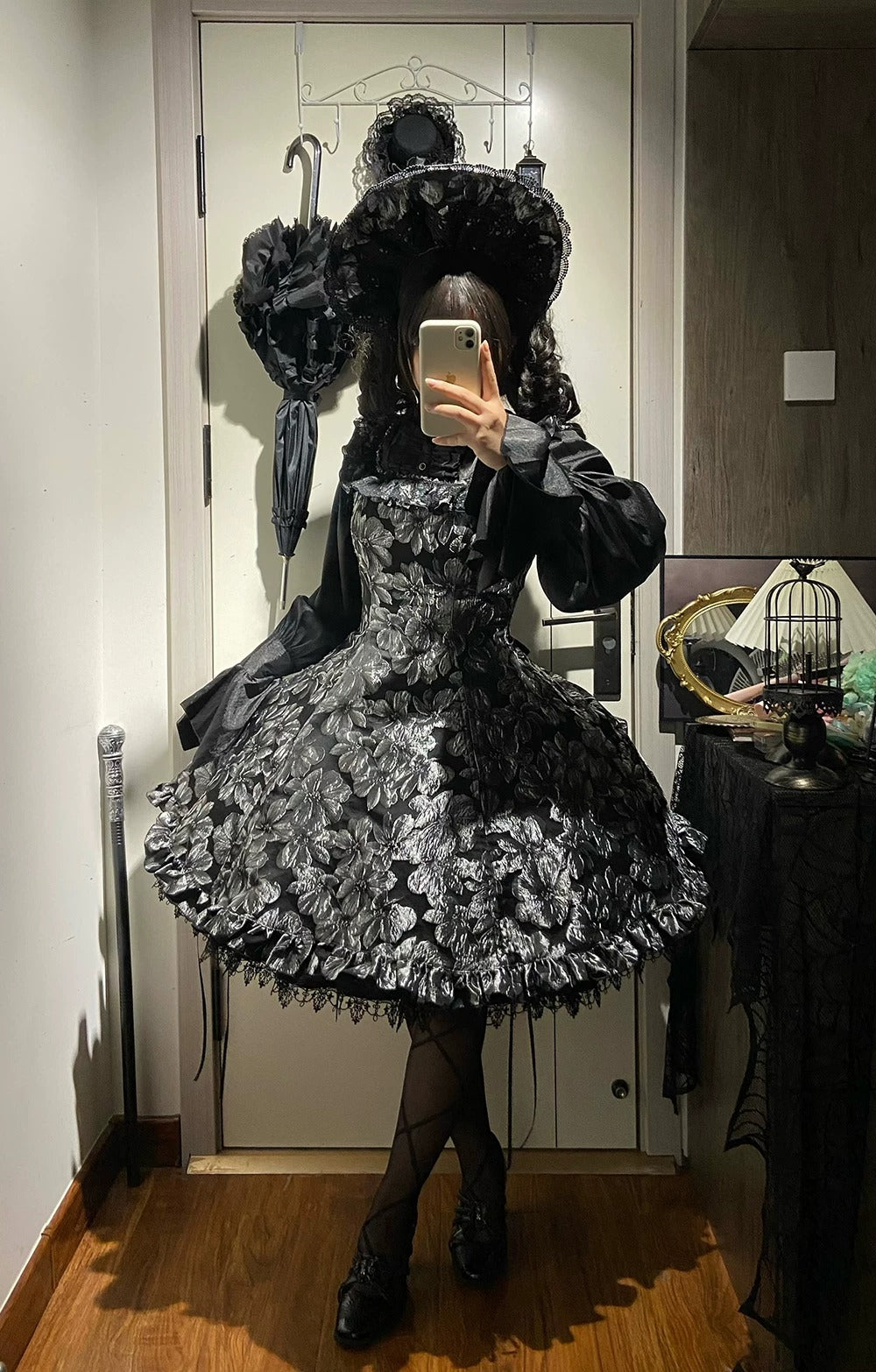 【受注予約~8/27】Midnight Lily ジャンパースカート【Miss Cube】