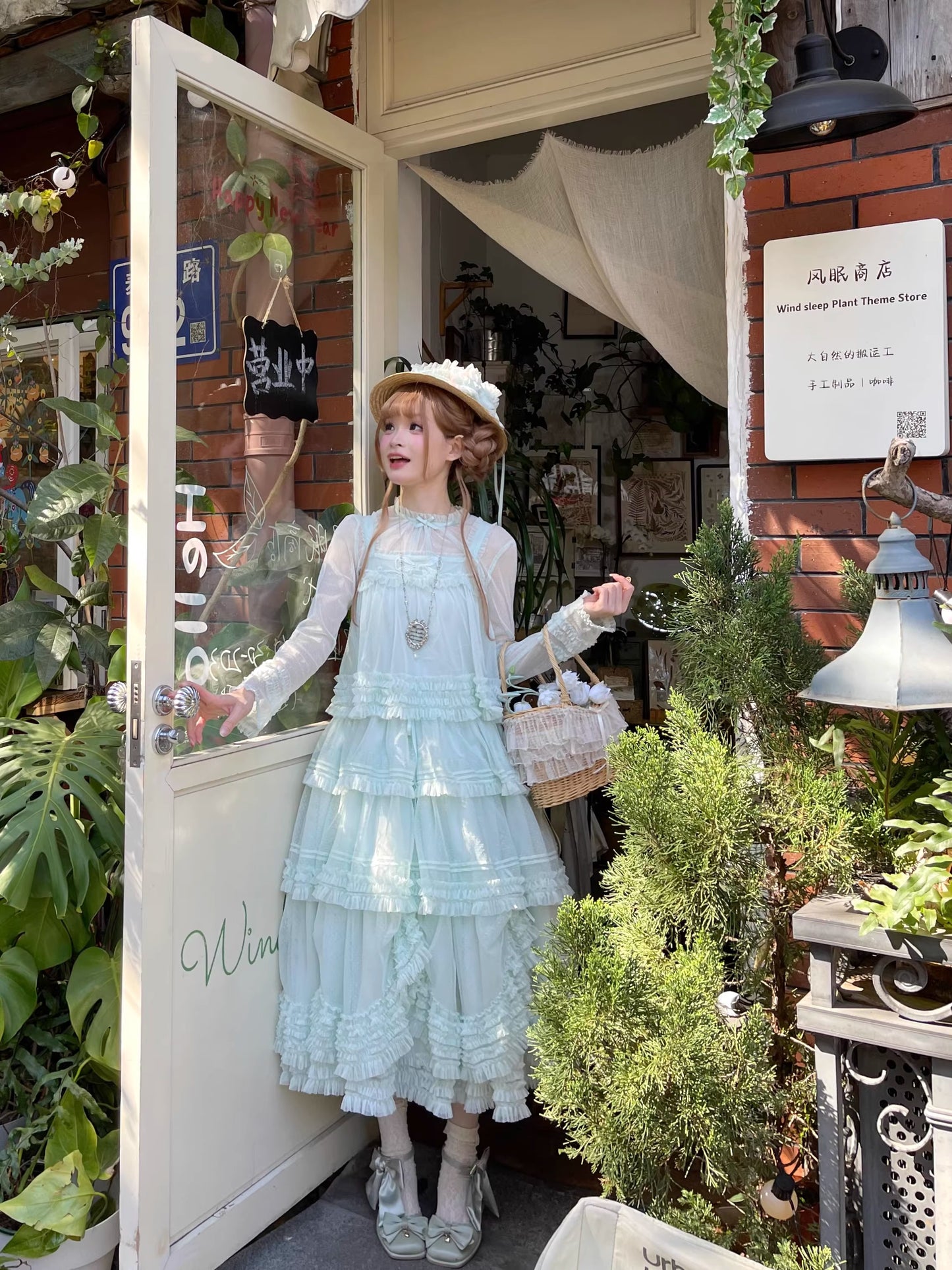 Gepunktetes Tüll-Stufenkleid (110 cm) [Nan'i Western Clothing]