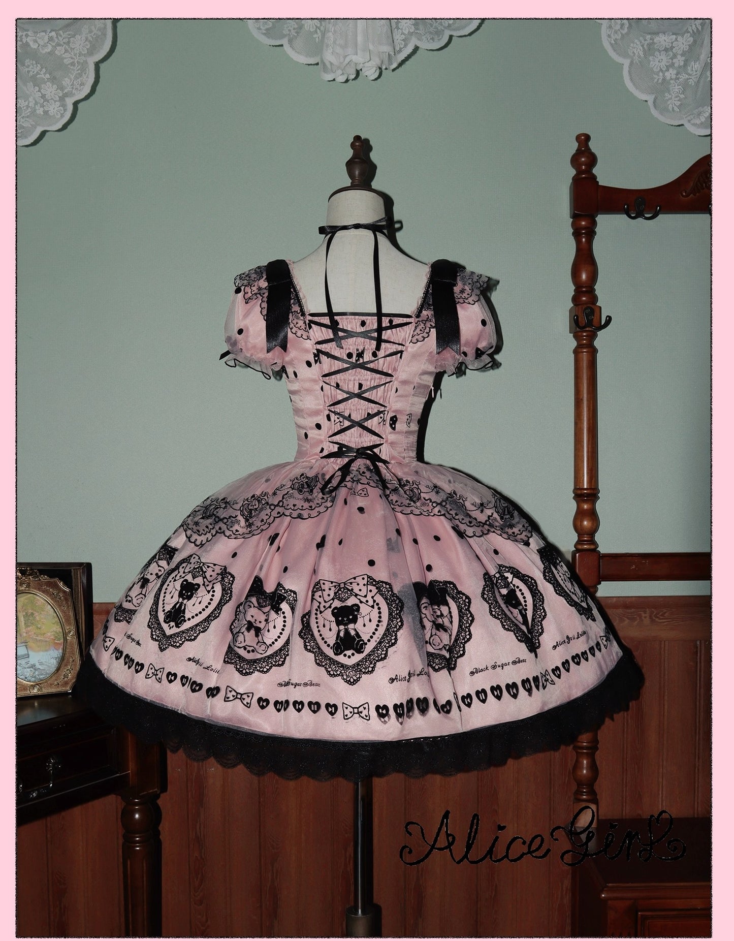 【受注予約~9/16】Brown Sugar Bear ワンピース【Alice Girl】