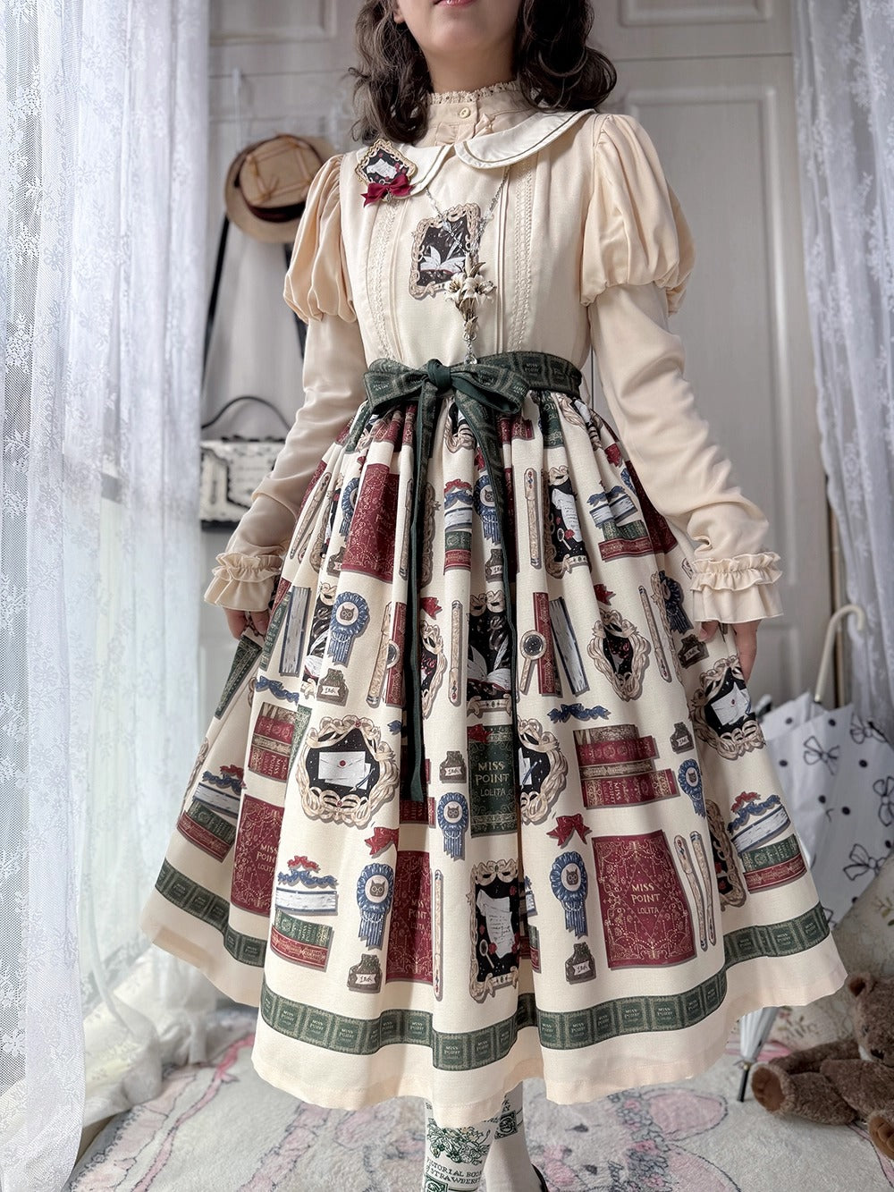 【受注予約~10/22】Wheat Book ジャンパースカート【Miss Cube】