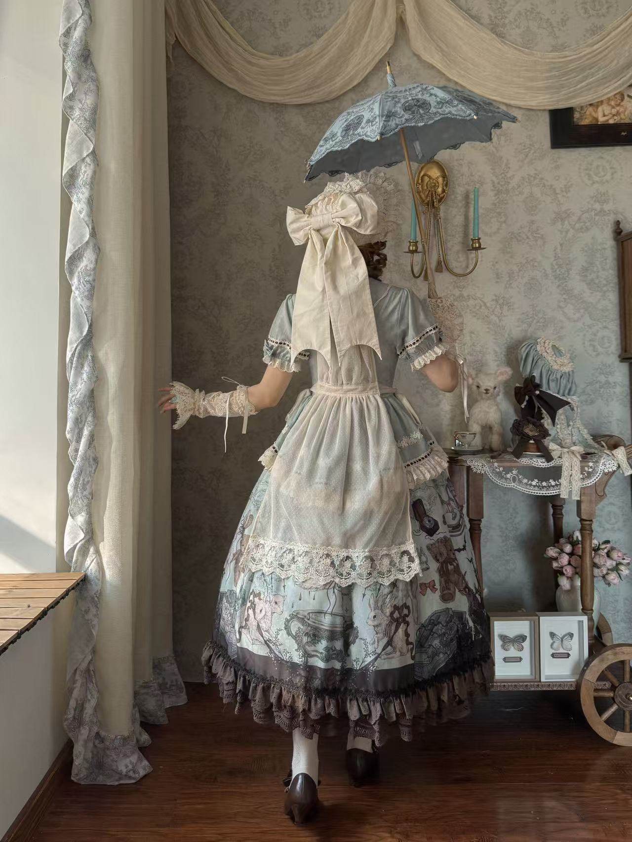 【受注予約~2/18】Symbiosis Doll エプロン【黒眼窩診療室】