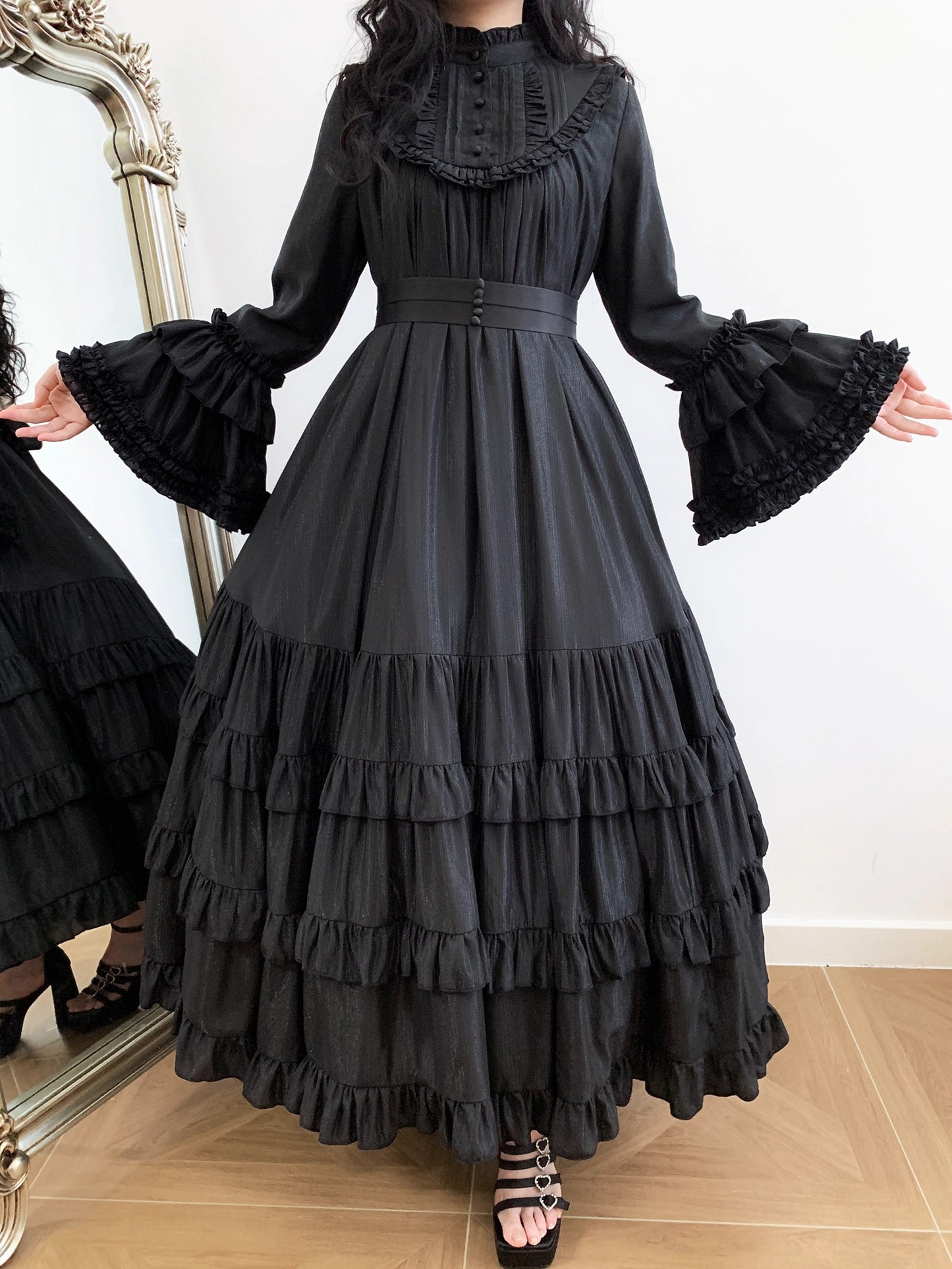 【受注予約~9/25】Princess of Windsor ワンピース・姫袖(プラスロング丈)【Little Dipper】