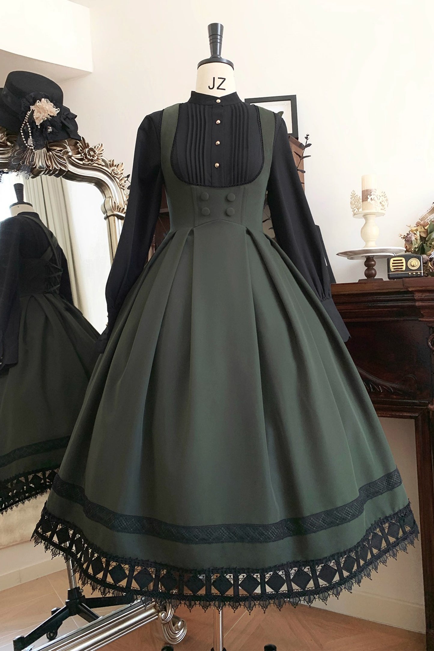 【受注予約~12/25】小夜曲 ジャンパースカート【Little Dipper】