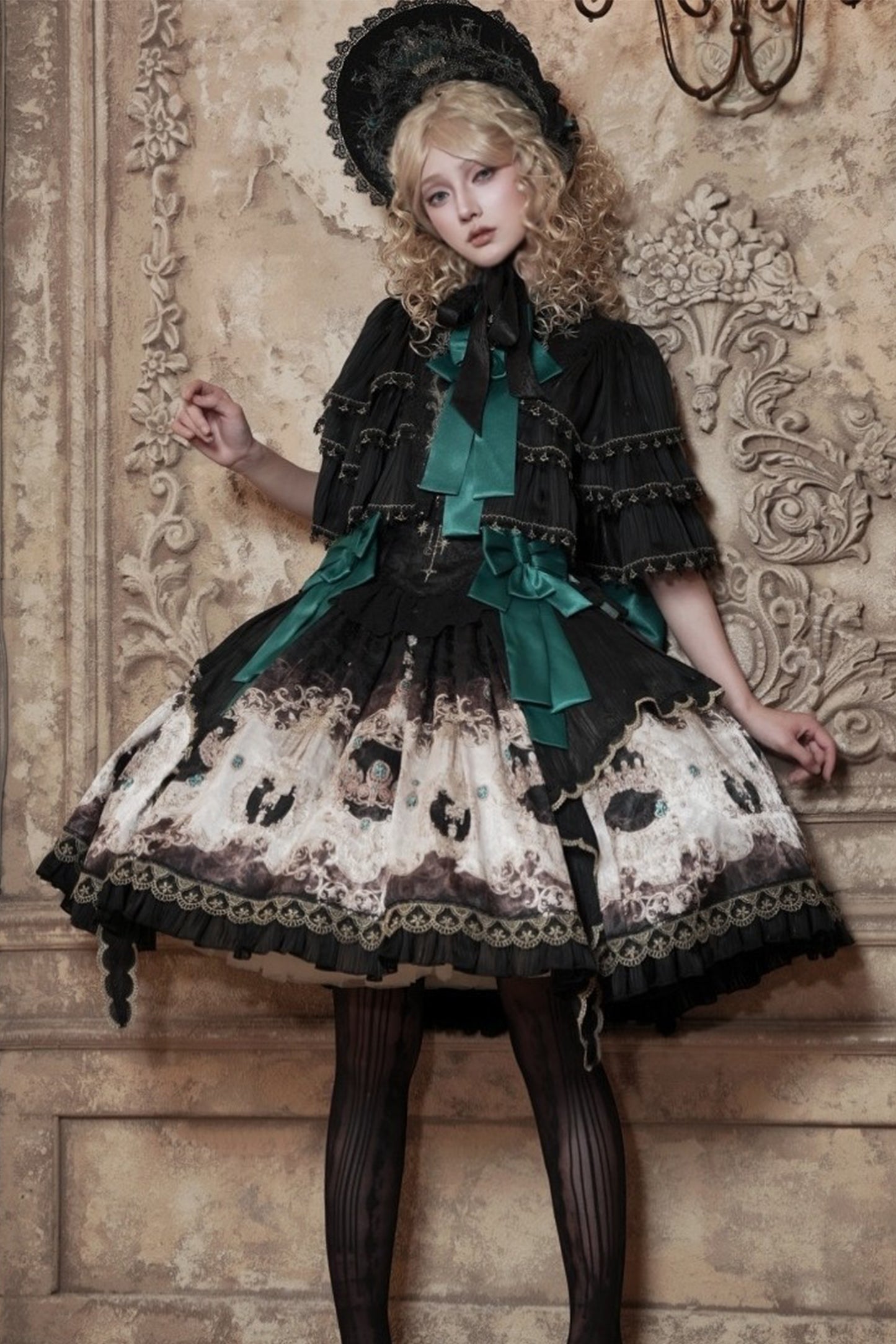 【受注予約~8/27】Treasures of the Louvre ジャンパースカート・ブラウス・スカート・フルセット【OrnateSoul】