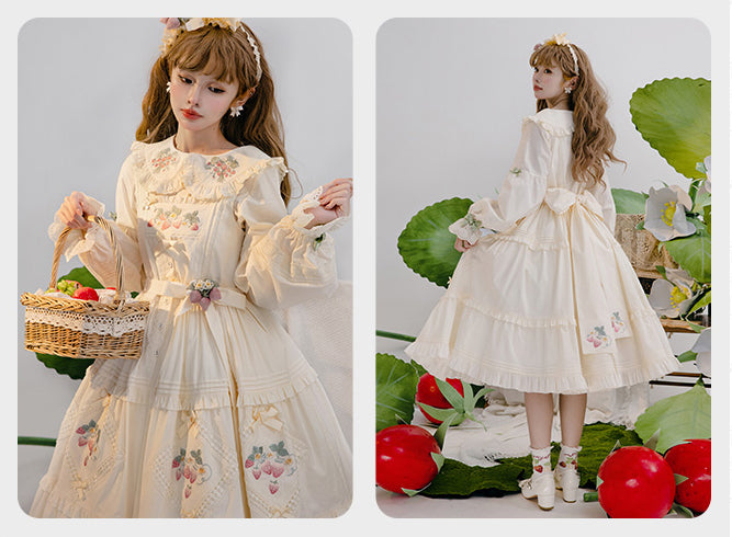 【受注予約~9/2】Strawberry Flowers on the Hill 5.0 ジャンパースカート(ショート丈)【NyaNya】