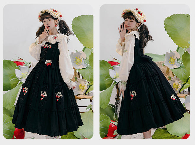 【受注予約~9/2】Strawberry Flowers on the Hill 5.0 ジャンパースカート(ショート丈)【NyaNya】