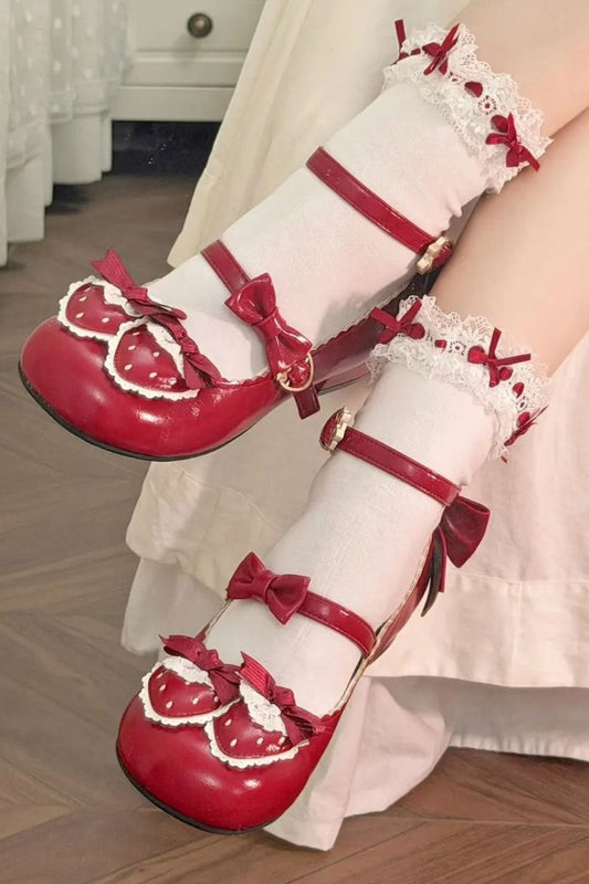 【受注予約~10/1】Twin Strawberry ストラップパンプス【Sheep Puff】