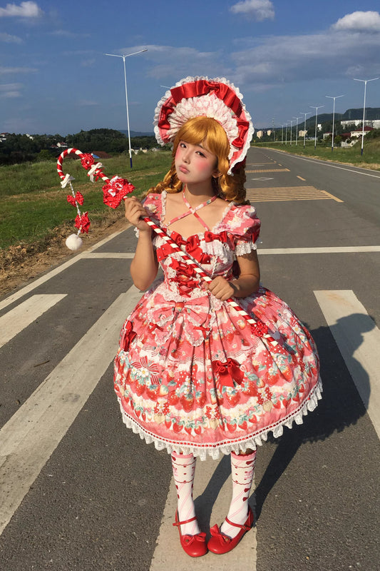 [Vorbestellungen bis 23. Juli] Erdbeer- und Blumenstraußkleid [Antike Puppe]