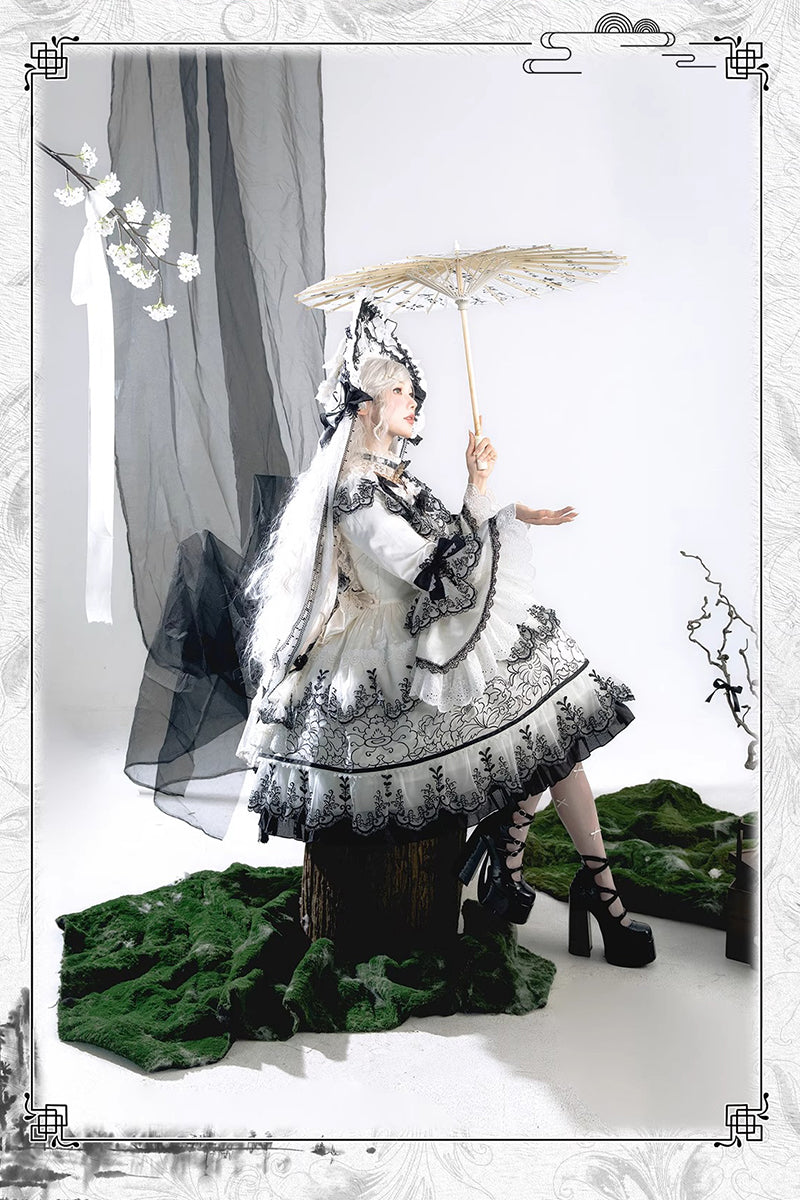 【受注予約~8/28】Butterfly Love ワンピース(ブラック)【Bramble Rose】