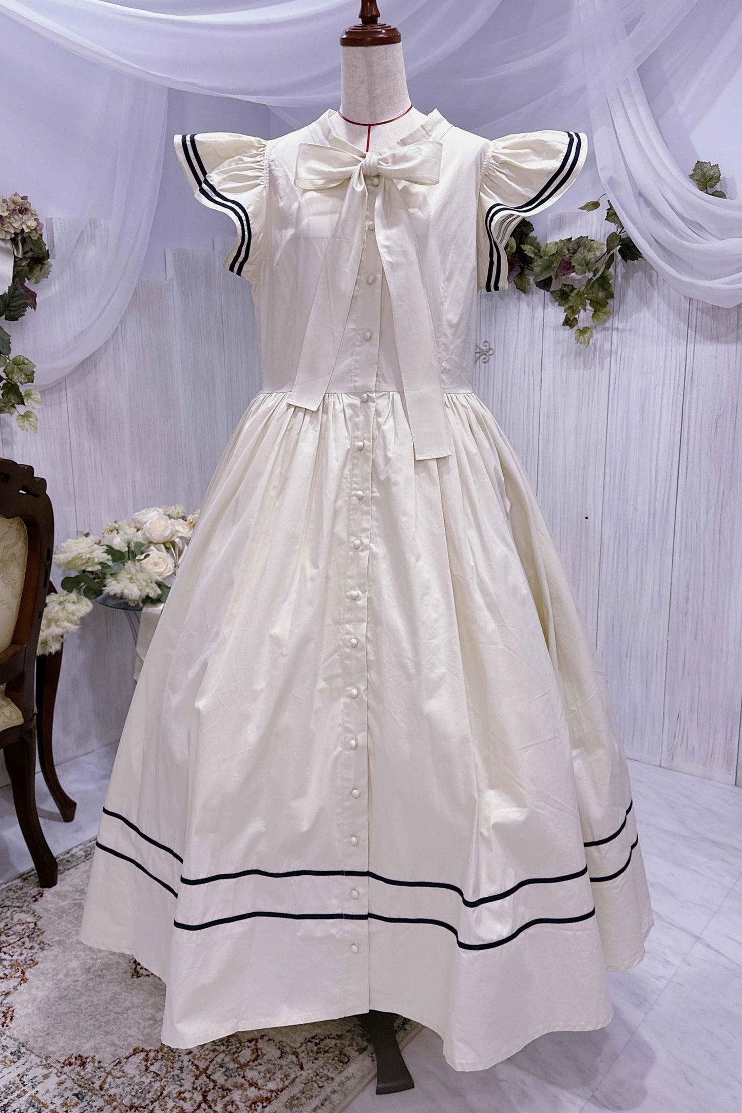 肩フリル 前ボタンセーラーワンピース【Baroque】