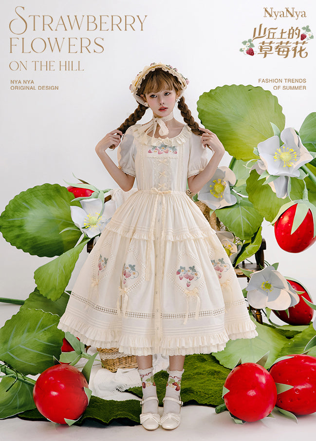 【受注予約~9/2】Strawberry Flowers on the Hill 5.0 ワンピース【NyaNya】