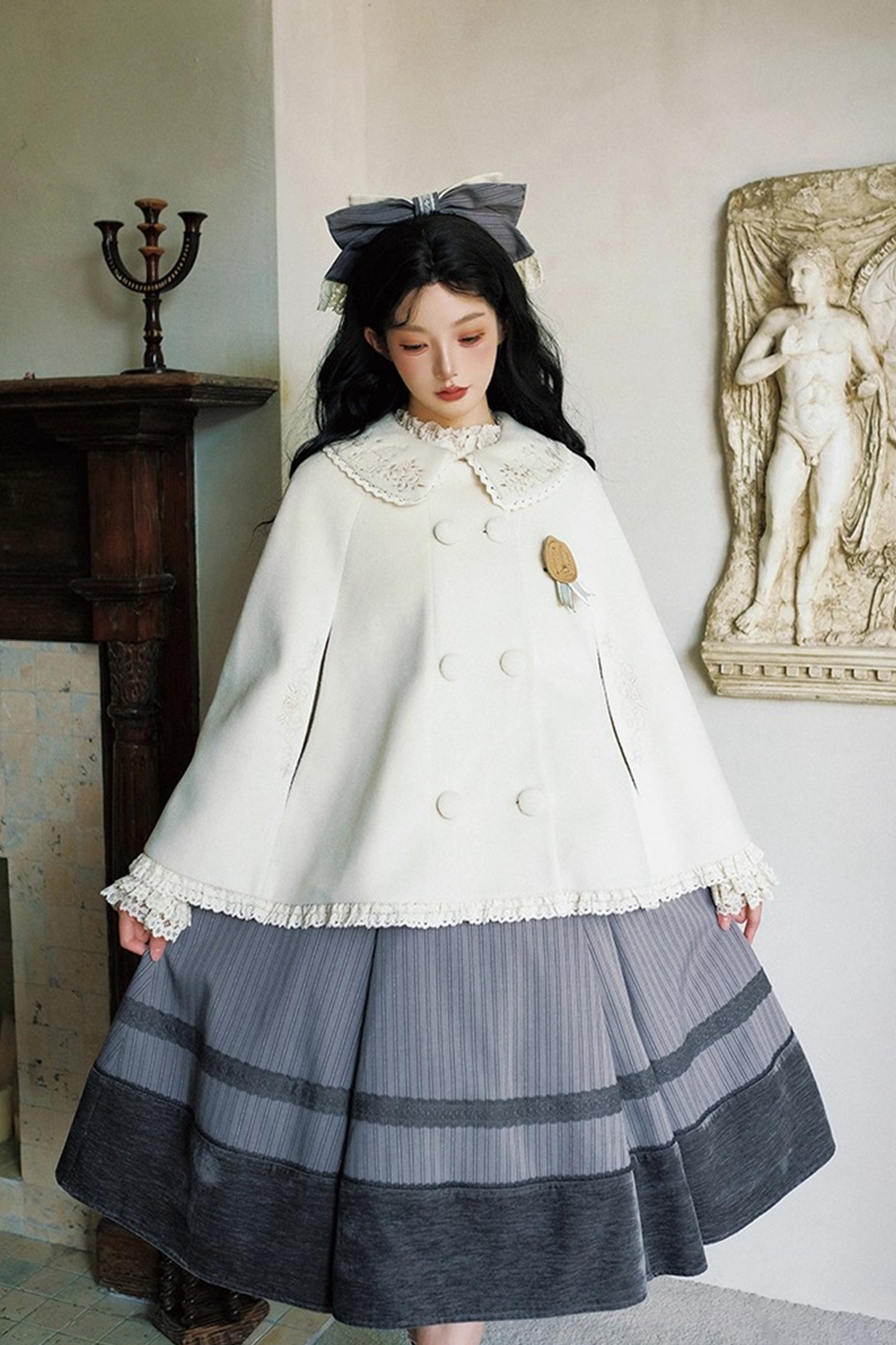 【受注予約~10/30】Austen's Letters ケープ・刺繍トップス【NDC】