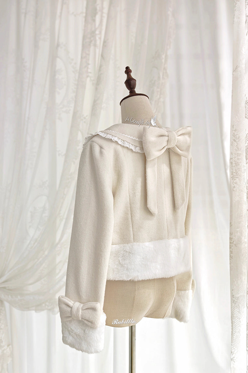 【受注予約~11/27】ショート丈ファーふちどりコート【A Cow】