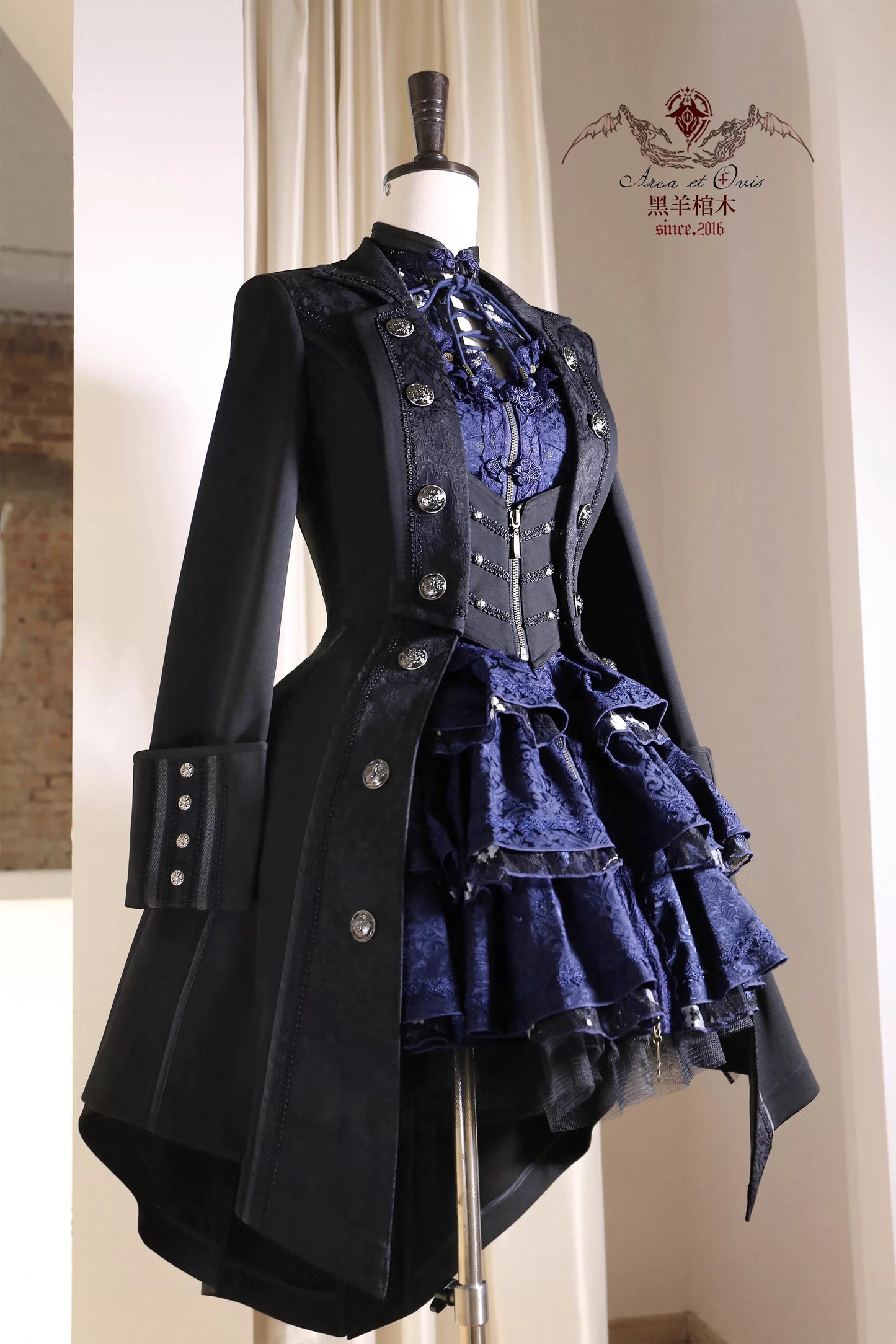 【受注予約~3/1】BatWing ロングジャケット【Arca et Ovis】