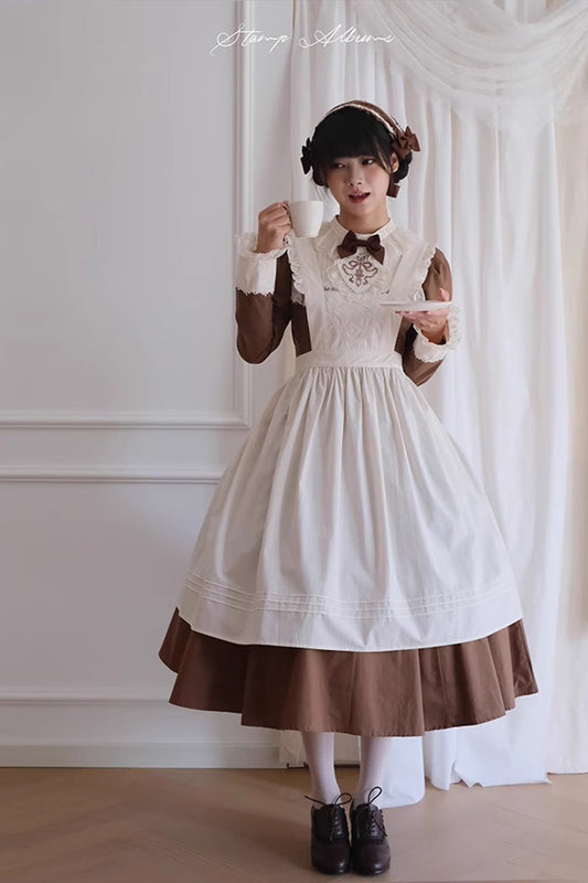 【受注予約~10/6】Witch's Tea Break エプロン【Stamp Albums】