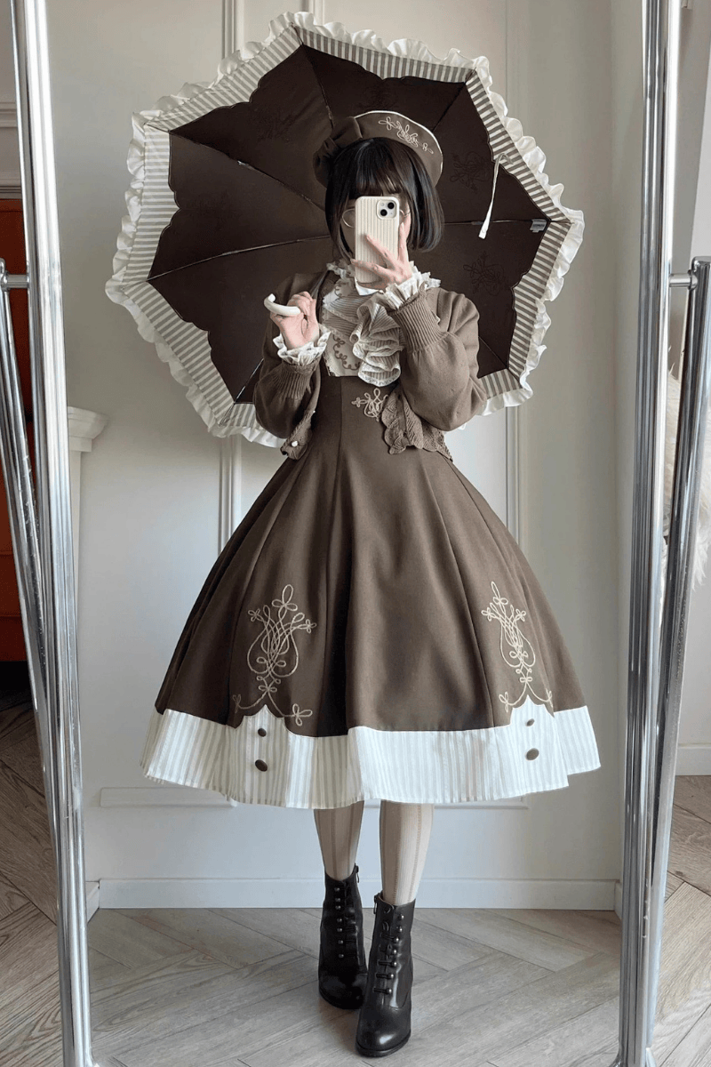 【受注予約~10/7】Laiya Academy スカート【iris de nuit】