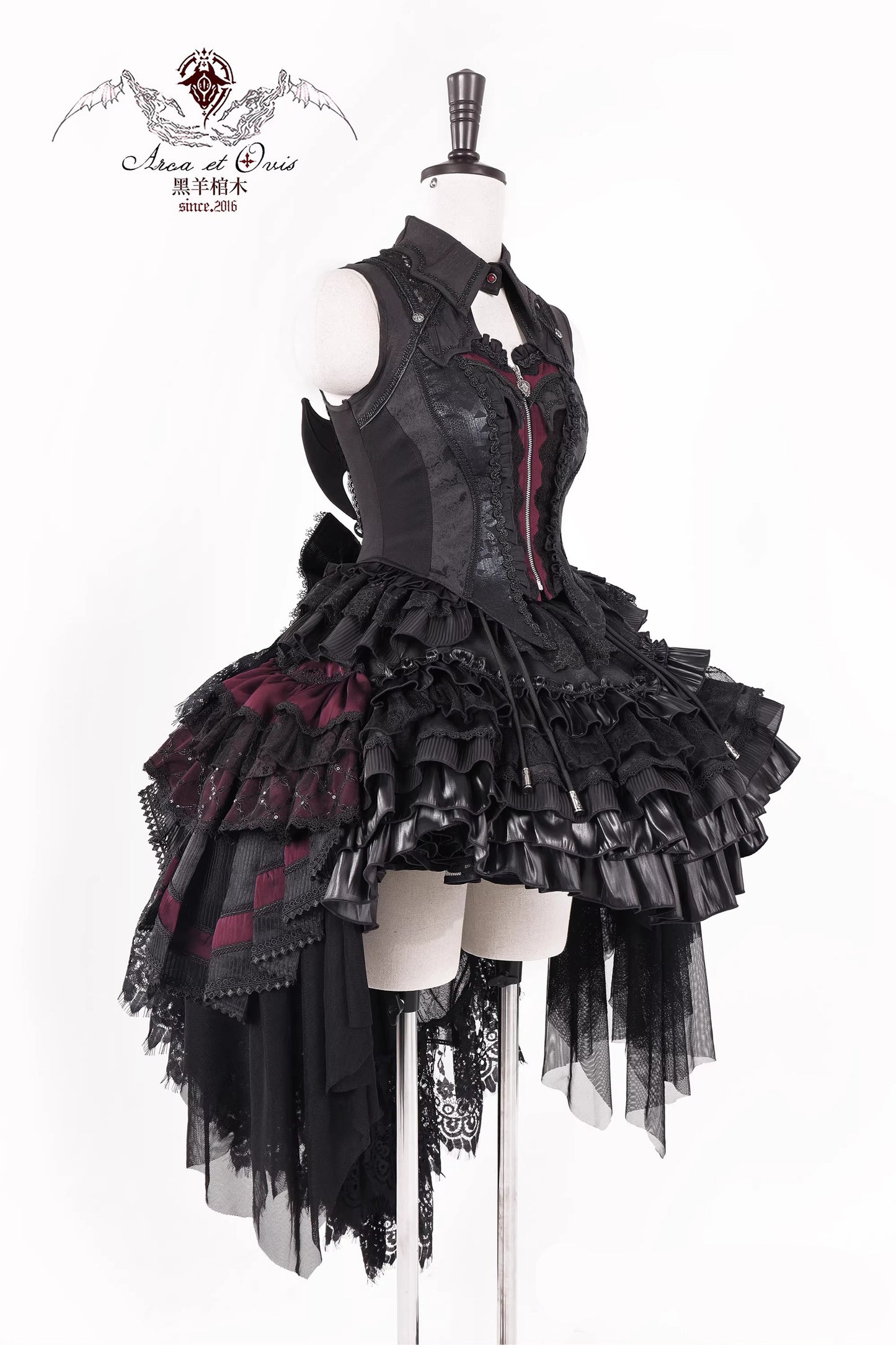 【受注予約~3/29】HOLIC ベスト・スカート【Arca et Ovis】