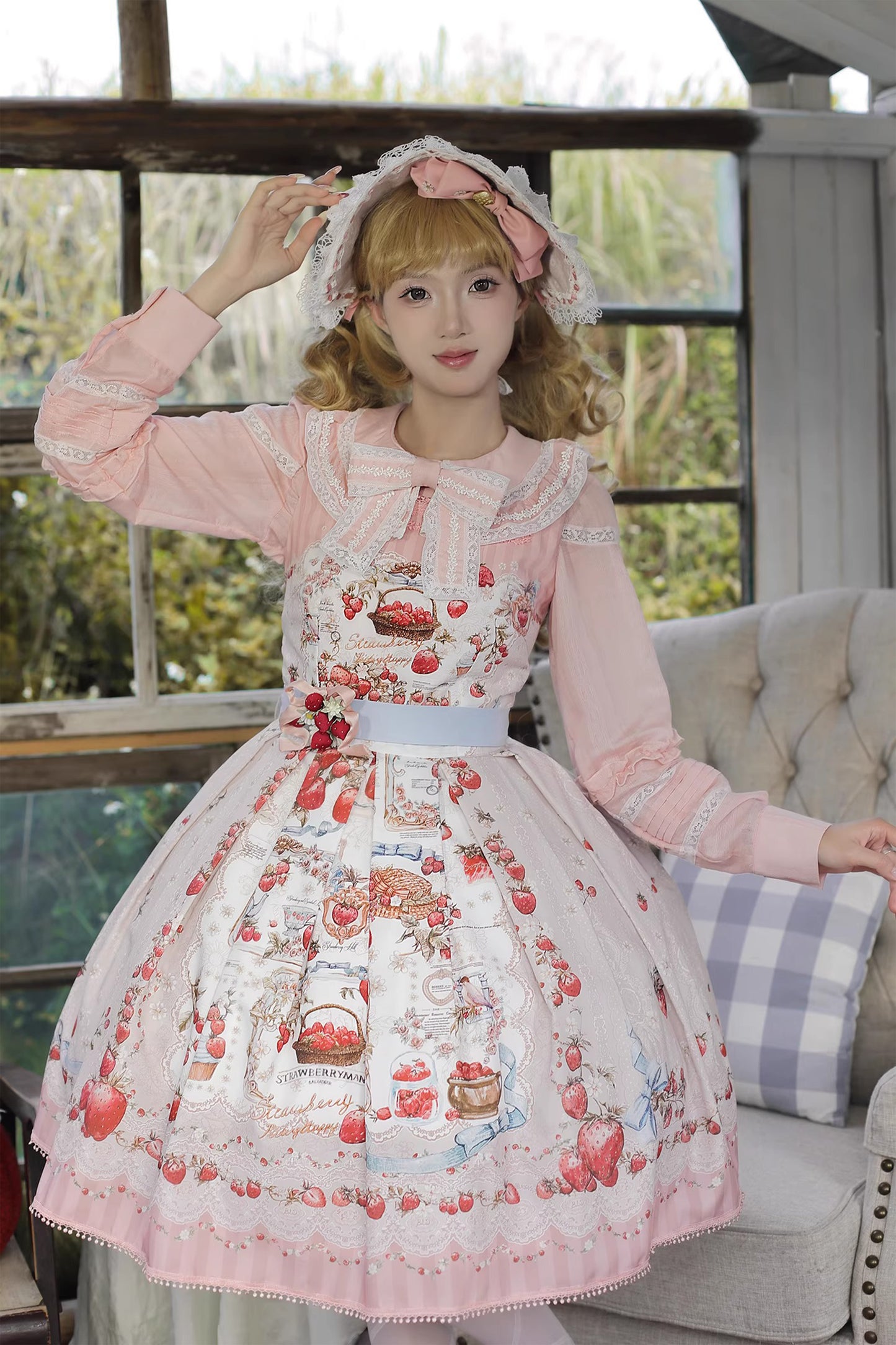 【受注予約~12/16】Strawberry Manor ブラウス【Balladeer】