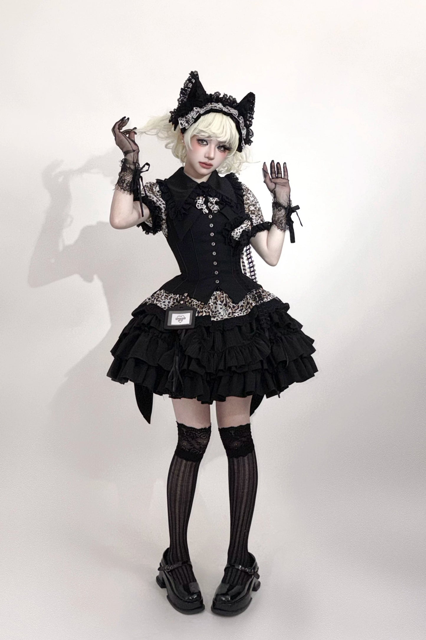 【受注予約~6/8】Bengal Cat ブラウス・ベスト・スカート【CATCOCOON】