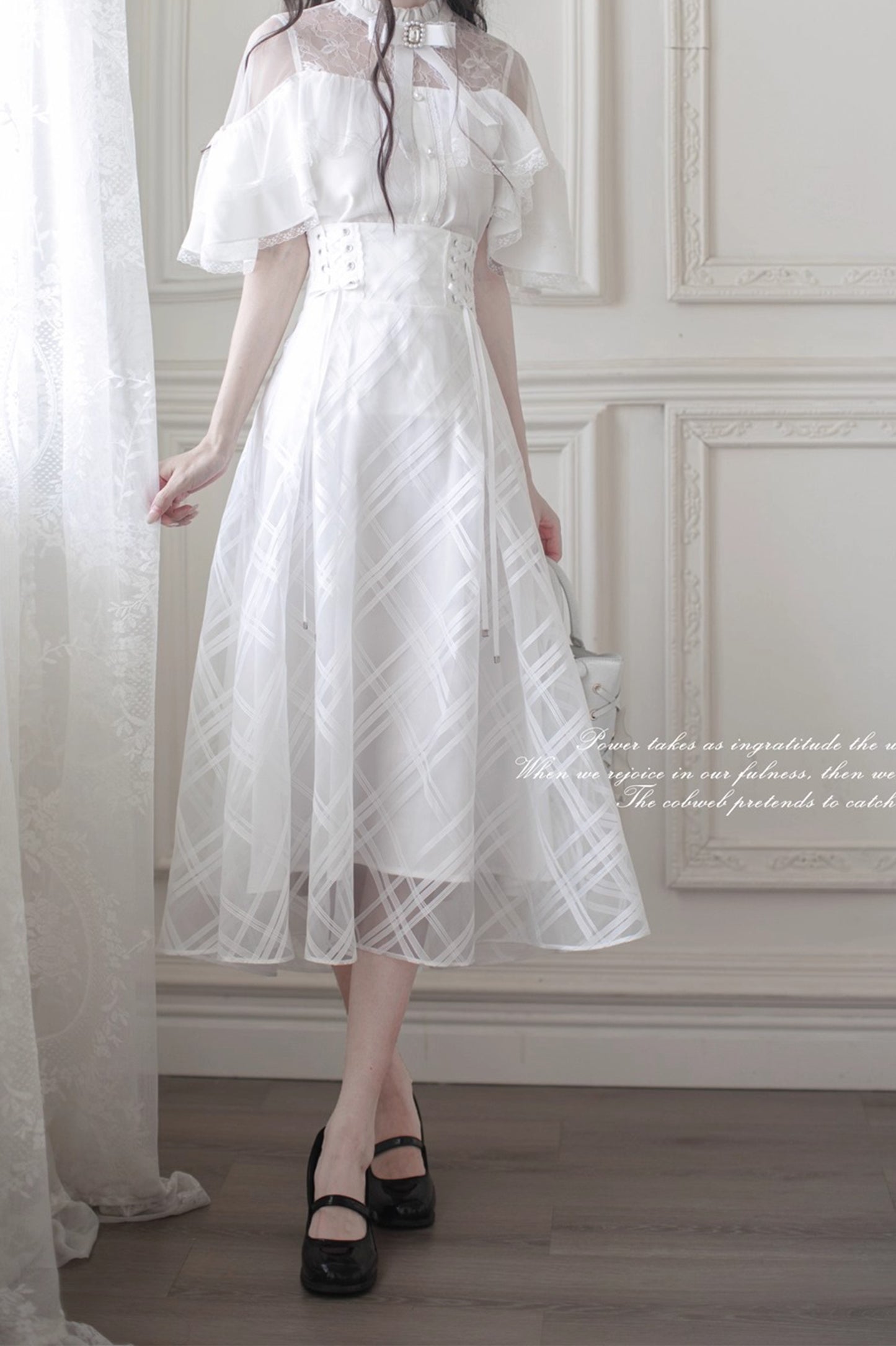 Whispers Forest トップス・スカート(ホワイト)【胡桃木JK】