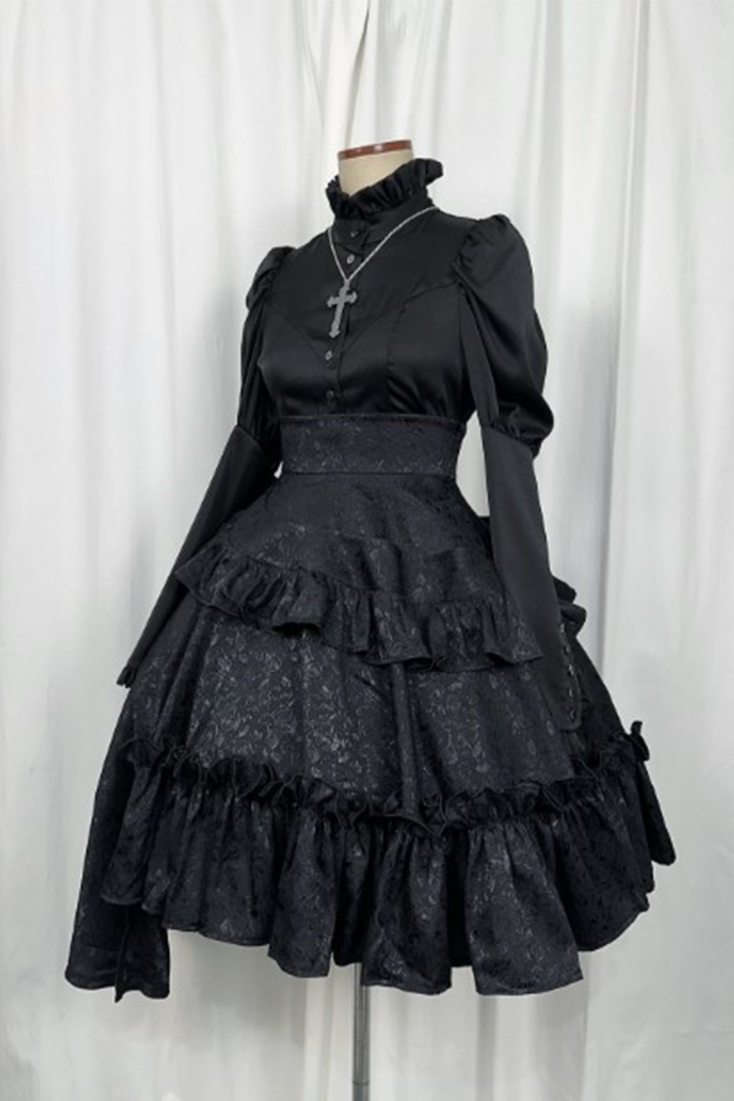 ハルフ ブラウス【Atelier BOZ】