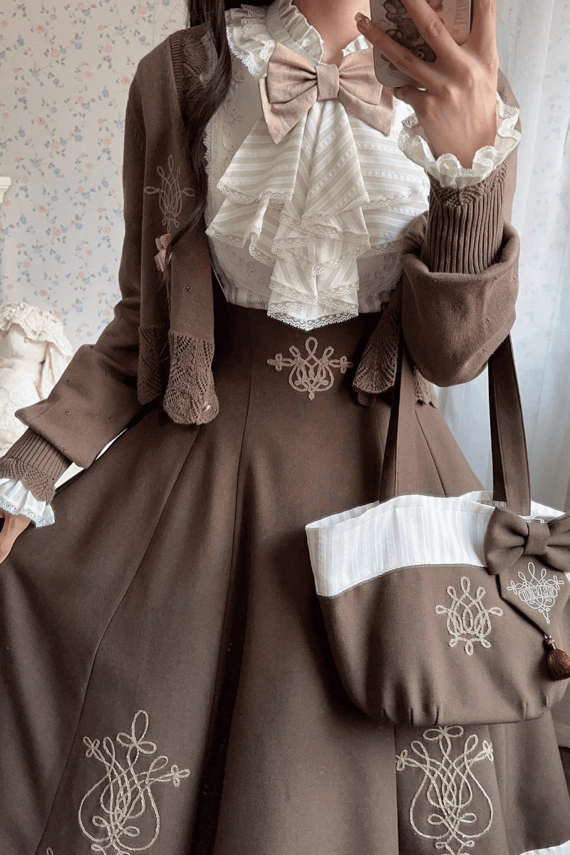 【受注予約~10/7】Laiya Academy スカート【iris de nuit】